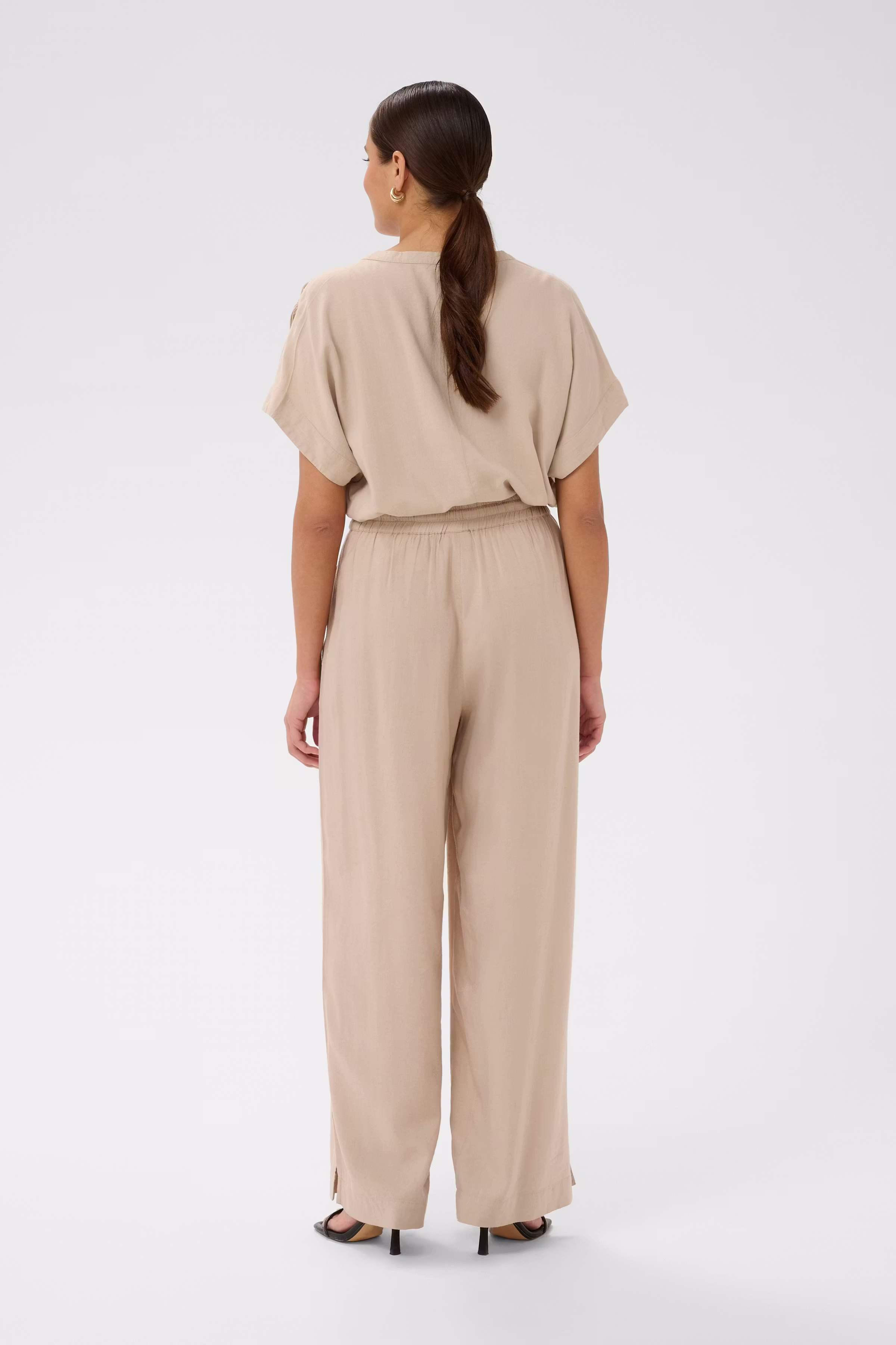 KAmilia Trousers LOOKBOOK BACK 10511467-151305