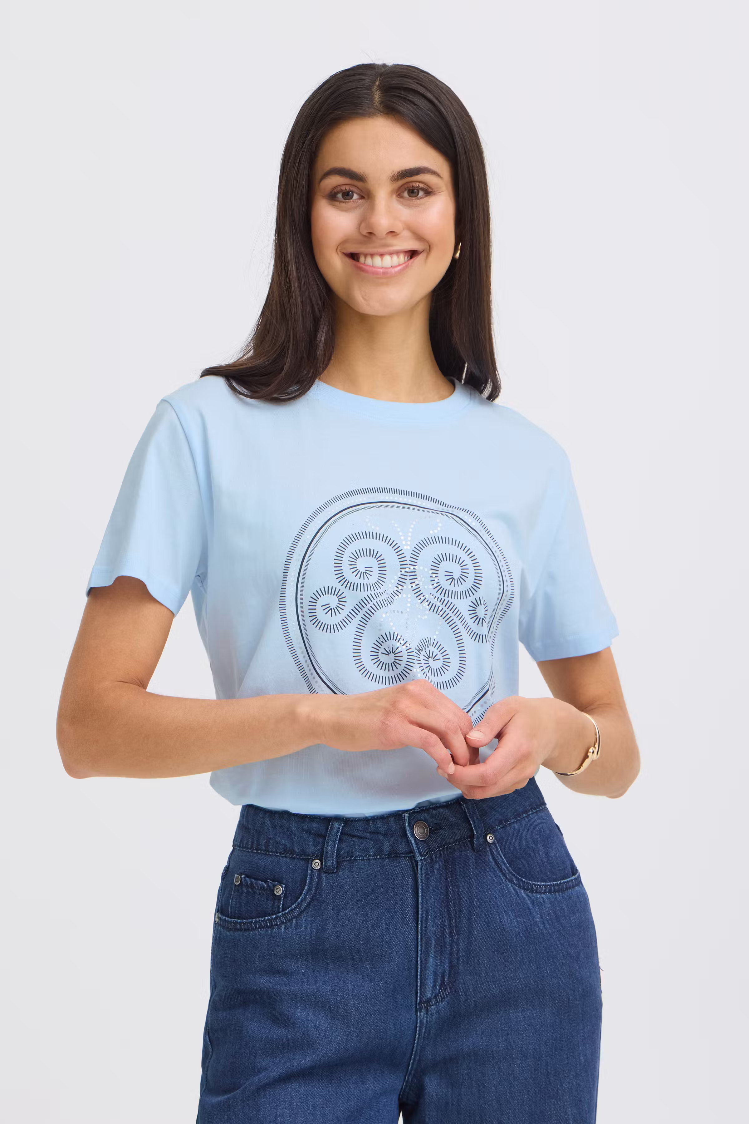 FRZARY T-shirt LOOKBOOK FRONT 20618107-900014586