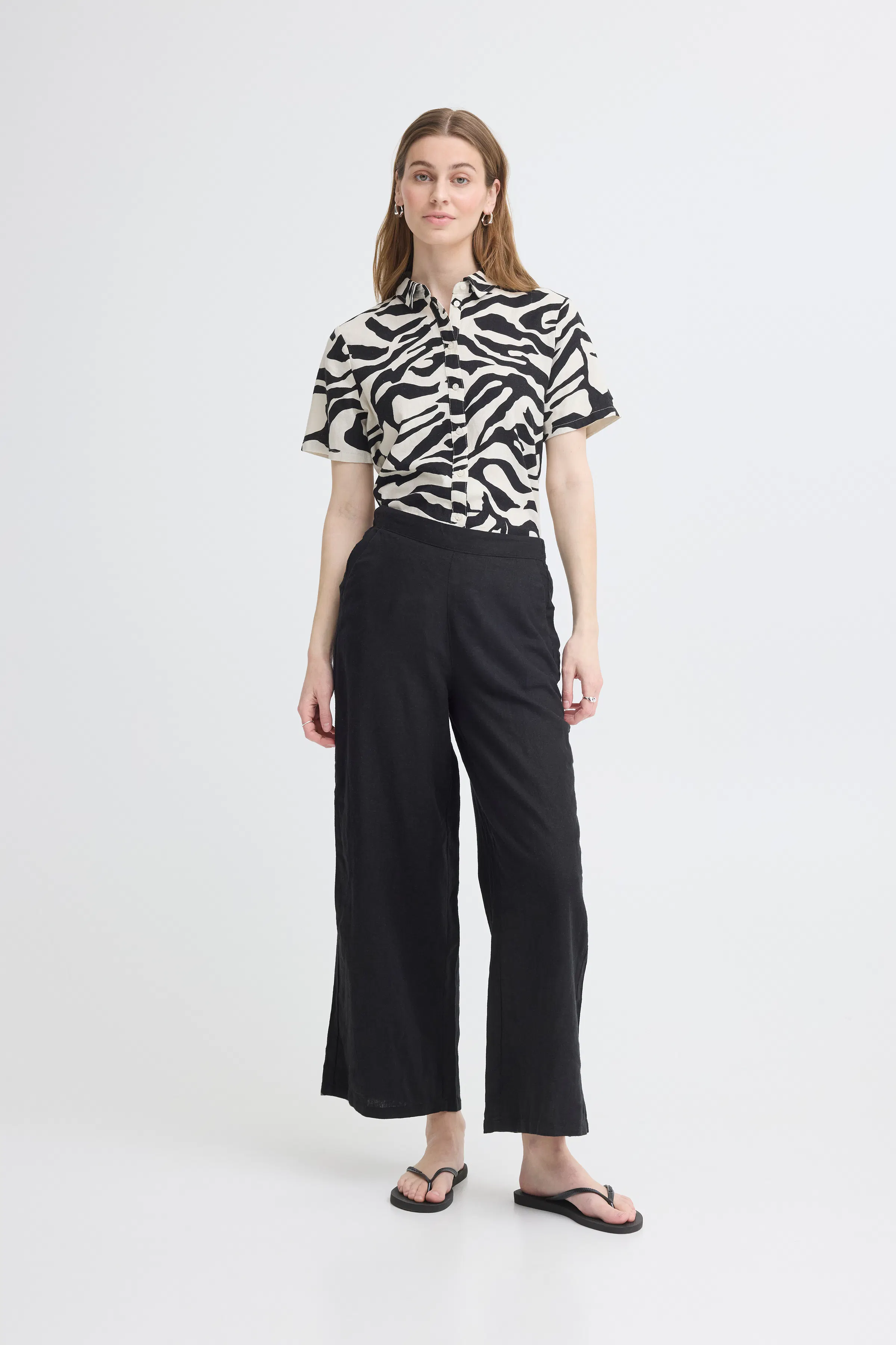 IHLINNO Bukser LOOKBOOK FRONT 20125605-194008