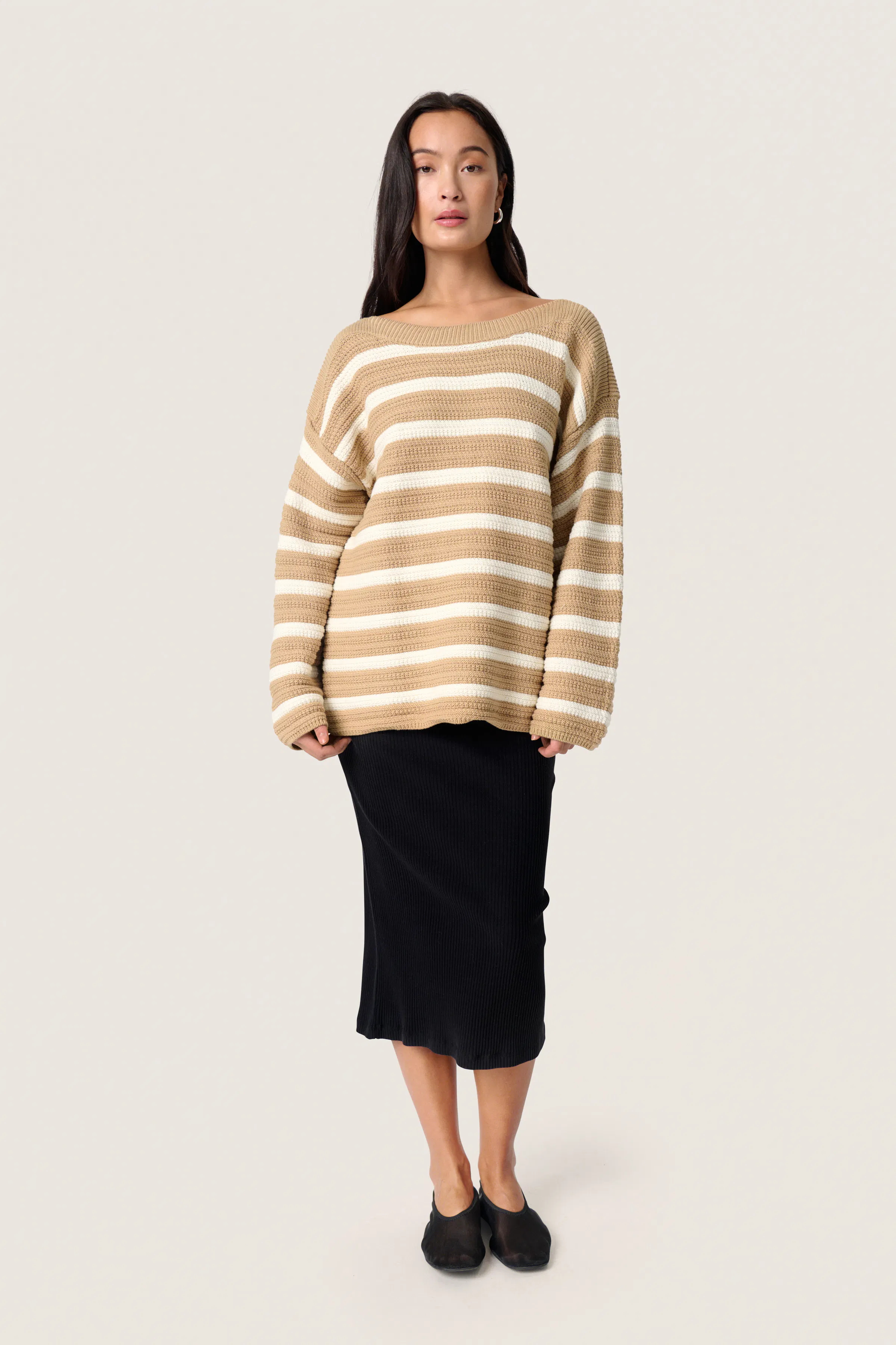 SLSusanna Pullover LOOKBOOK FRONT 30408299-303719