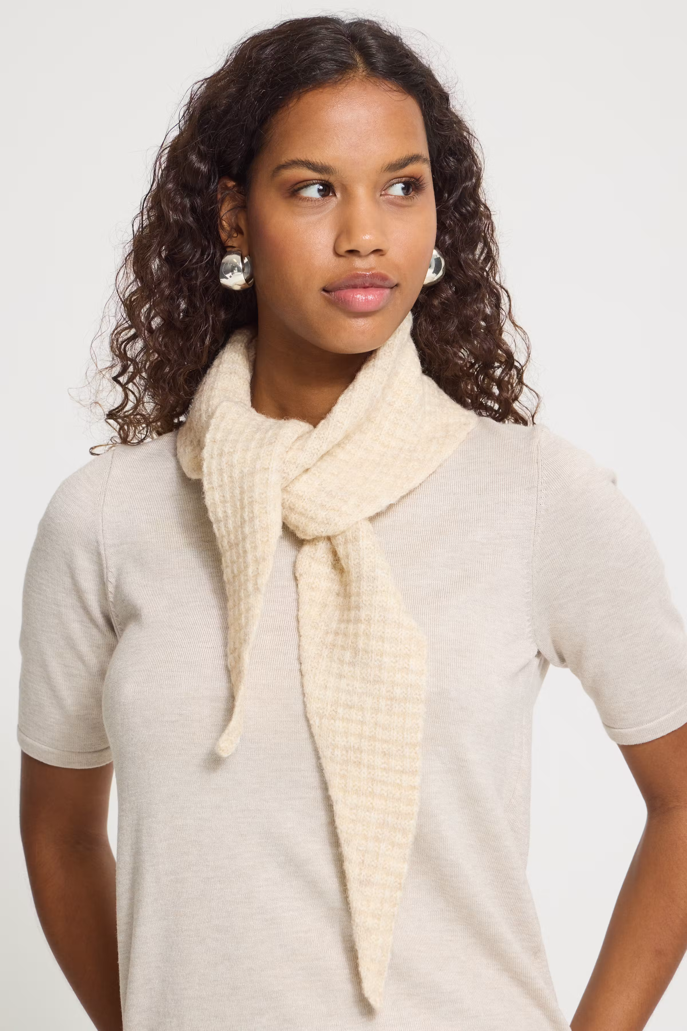 IAFOLTHEA Skjerf LOOKBOOK DETAIL 20121693-130401