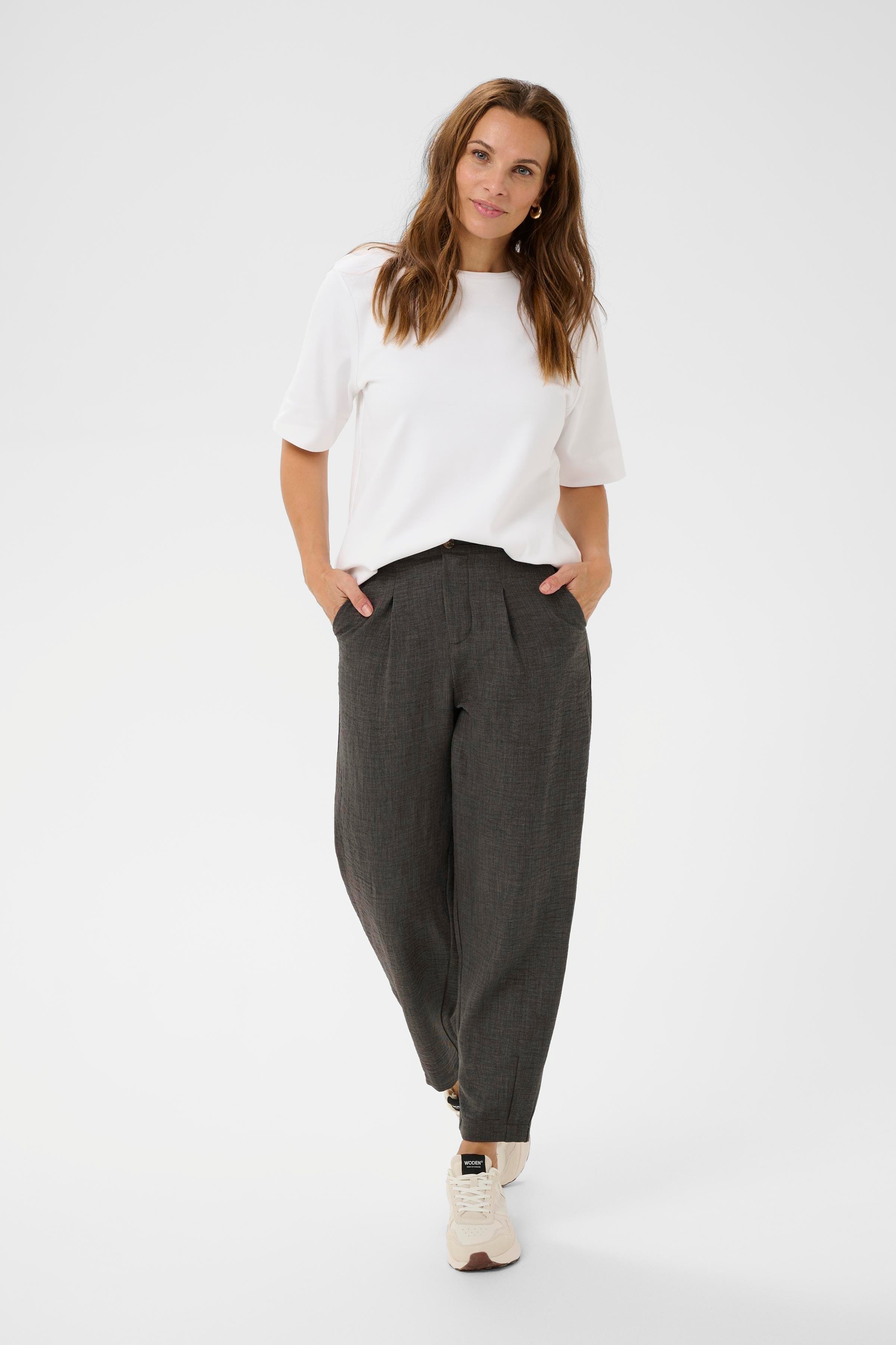BPoda Trousers LOOKBOOK FRONT 40200036-100125