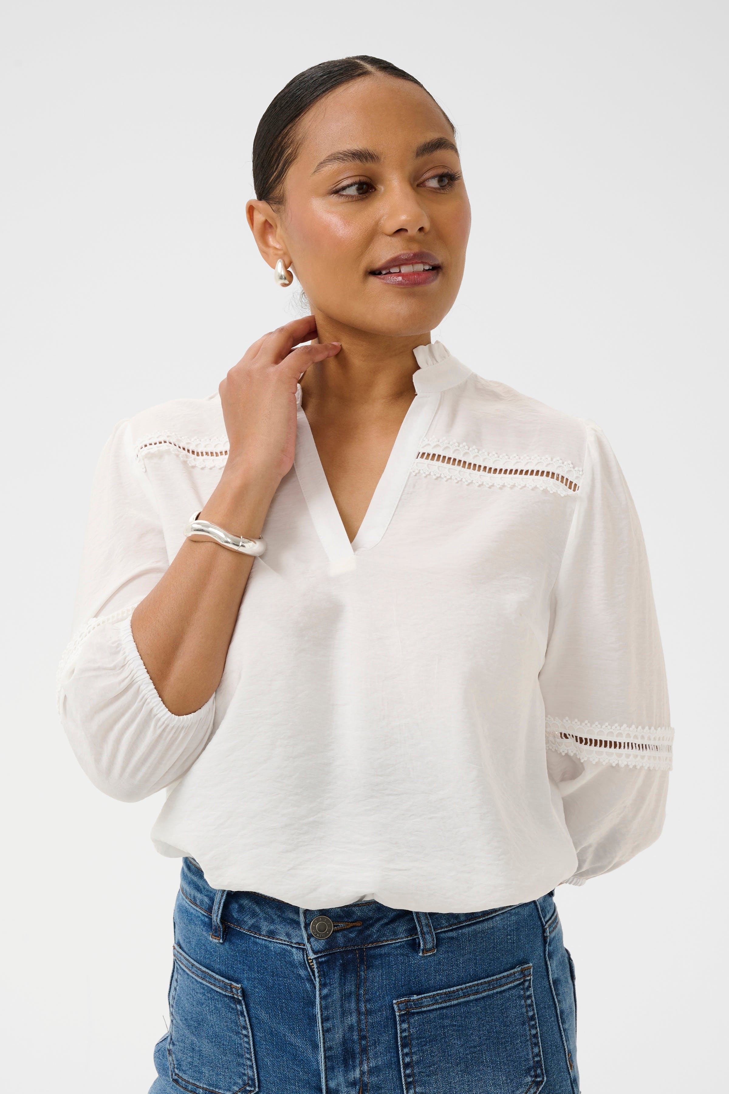 KAsonja Blouse LOOKBOOK FRONT 10512273-110602