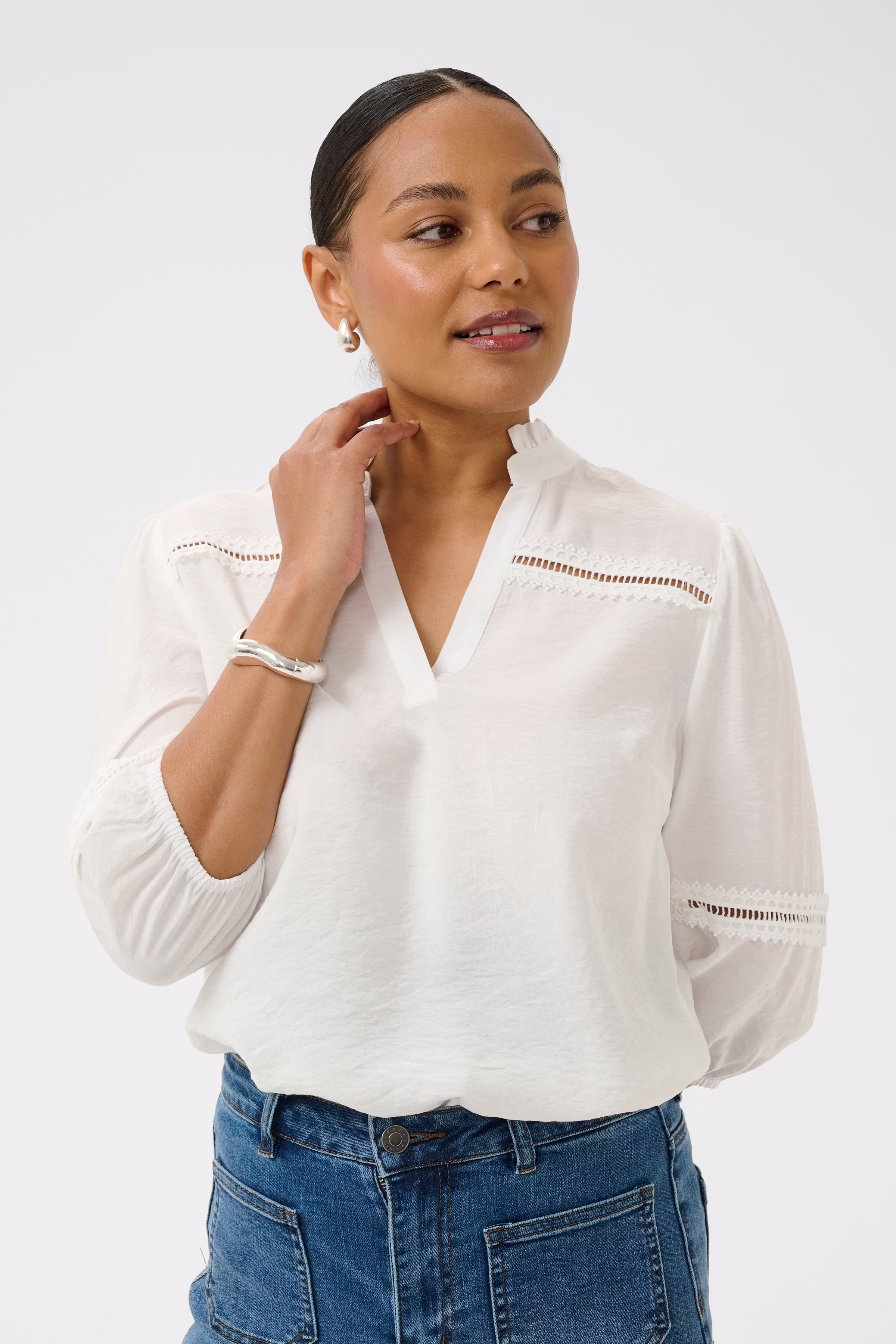 KAsonja Blouse LOOKBOOK FRONT 10512273-110602