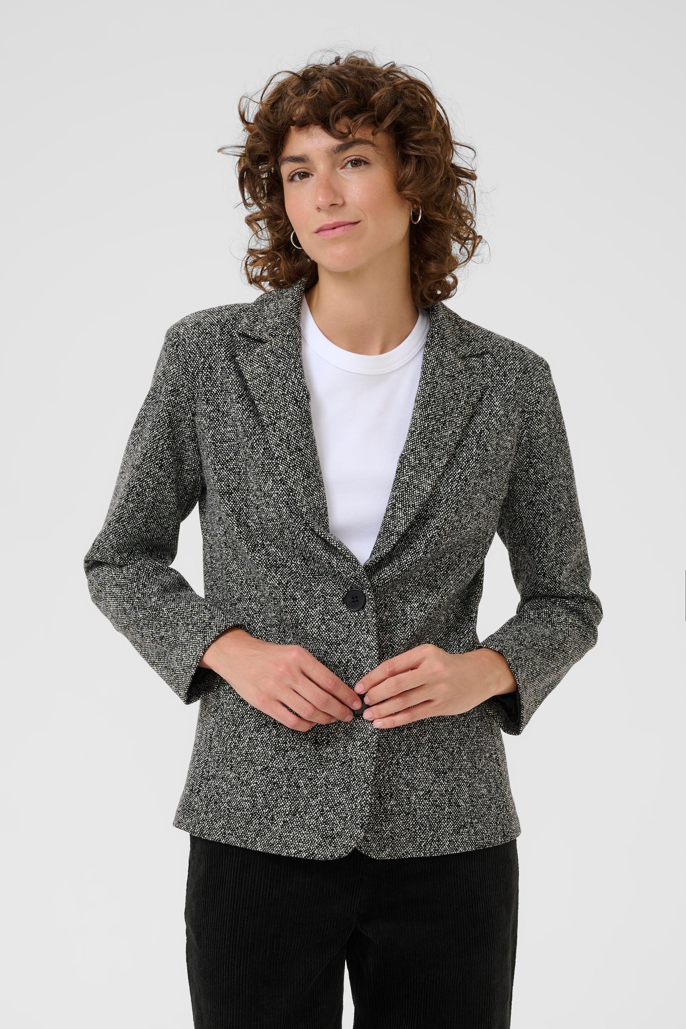 VinekePW Blazer LOOKBOOK FRONT 30310095-304497
