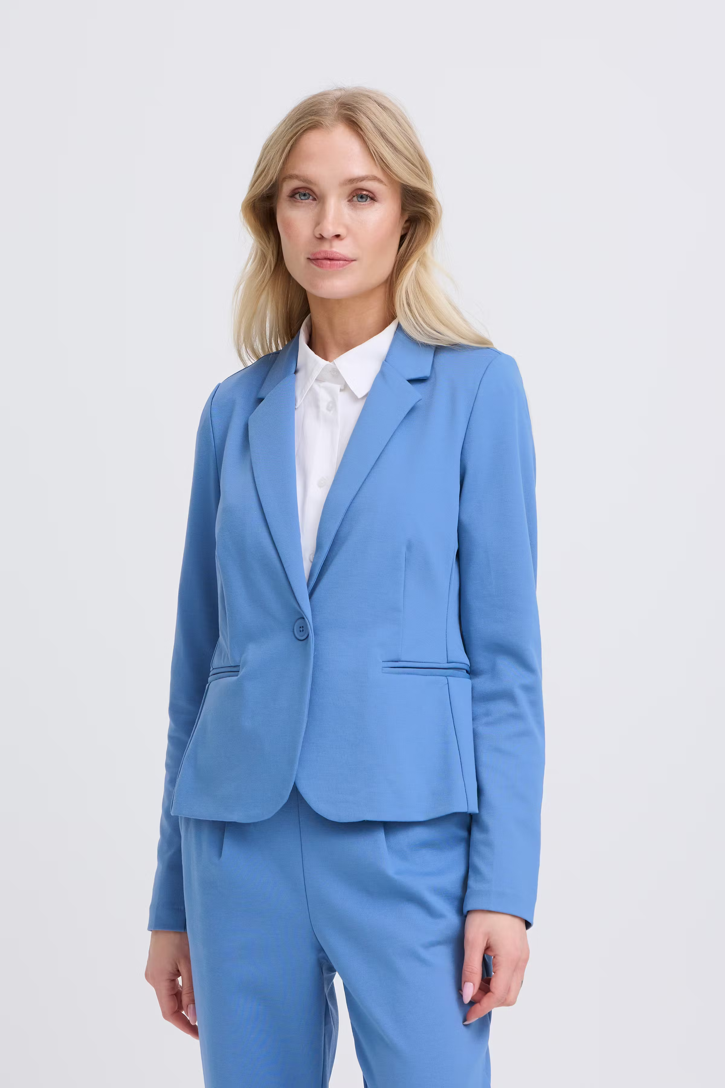 BYRizetta Blazer LOOKBOOK FRONT 20804230-174028