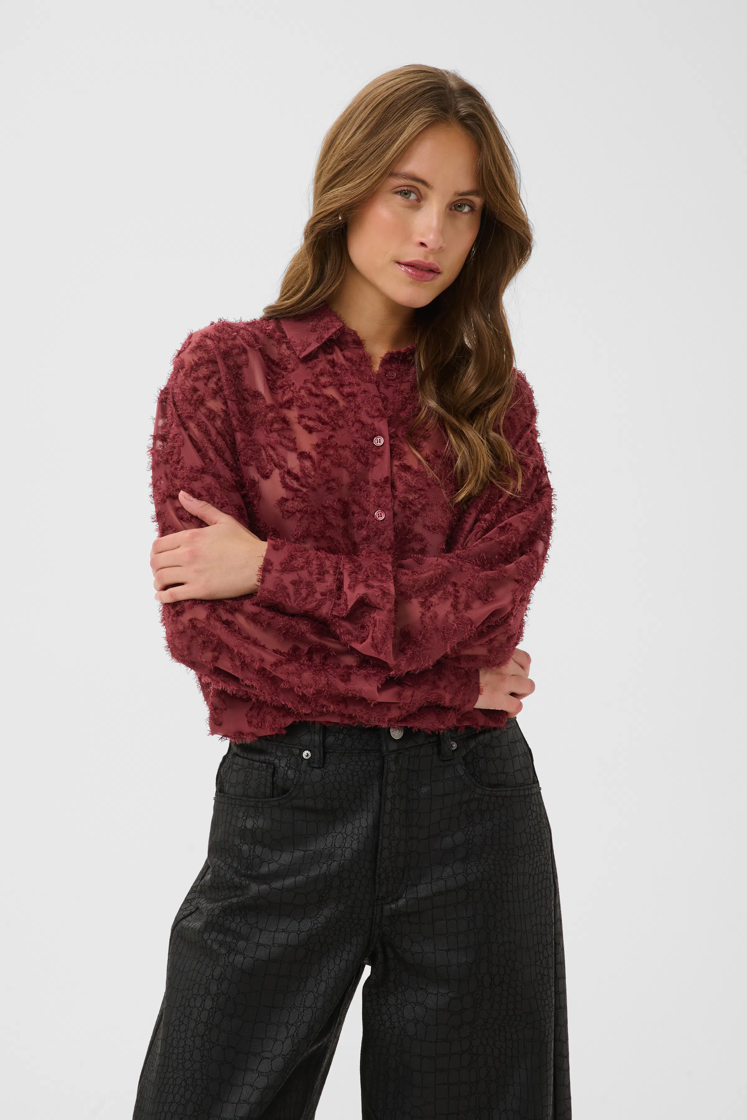 KAalfie Blouse LOOKBOOK FRONT 10512441-191525