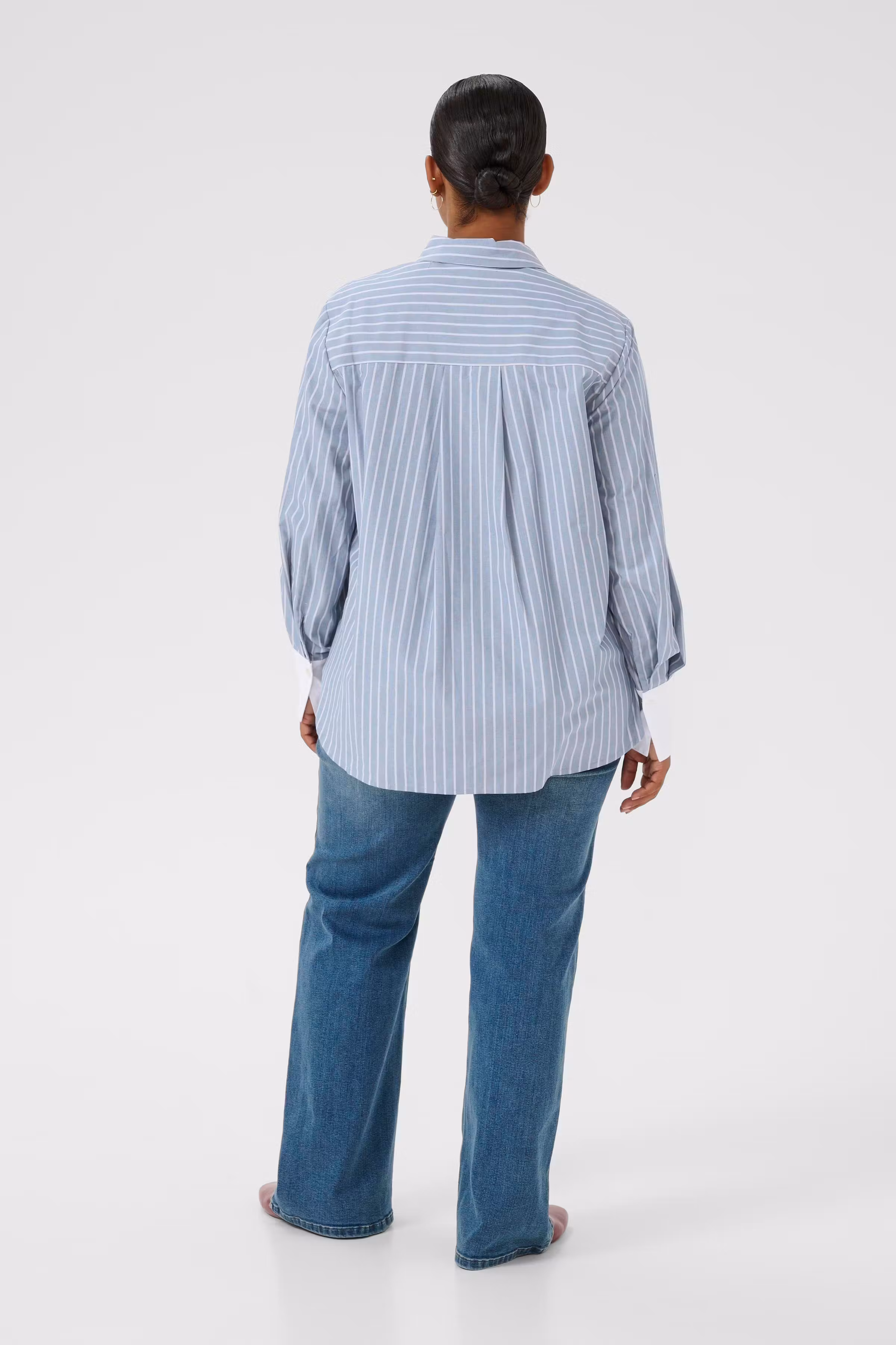 KCmelina Shirt LOOKBOOK BACK 10583632-108274