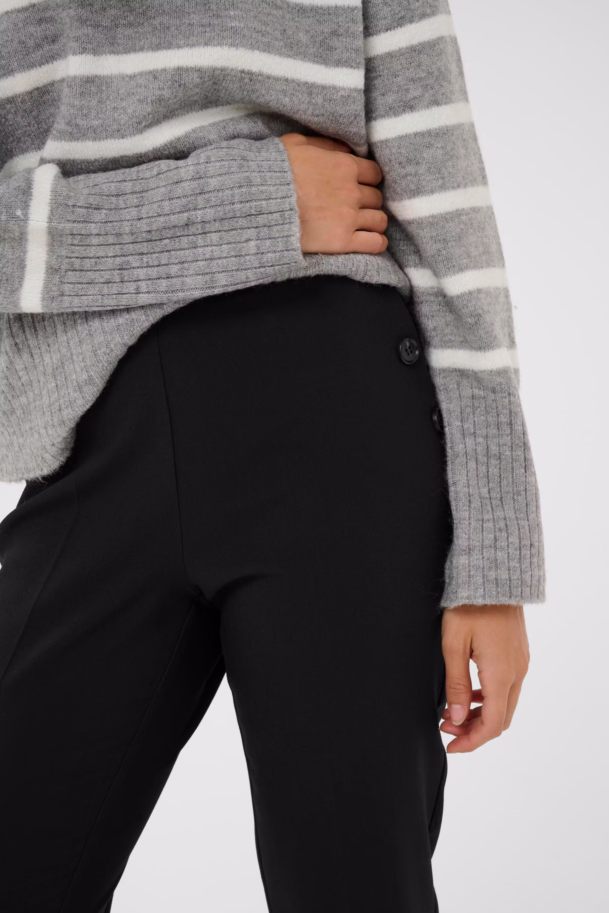 KAhella Bukser LOOKBOOK DETAIL 10510648-100121