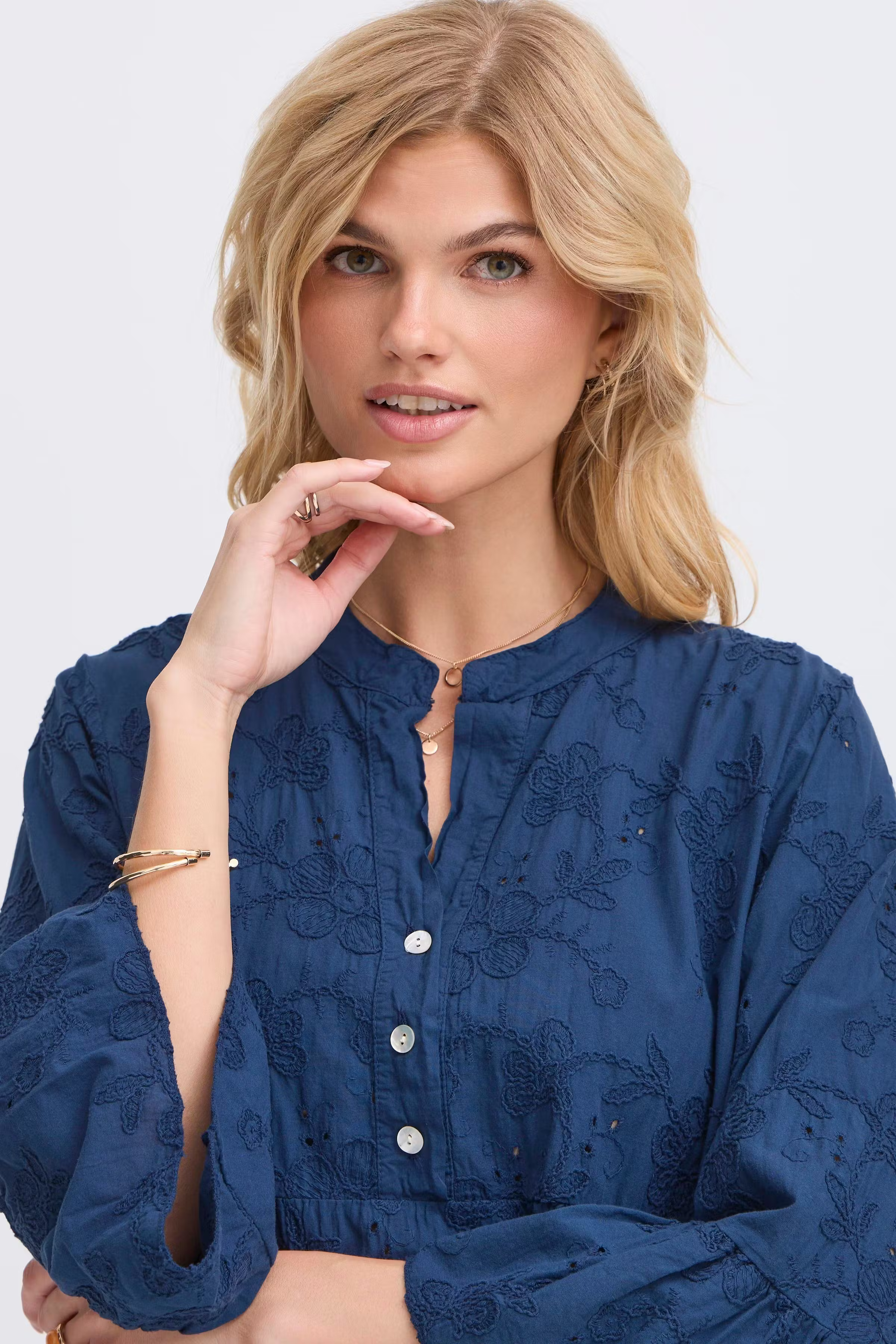 SBLUCKY Kjole LOOKBOOK DETAIL 22100982-193923