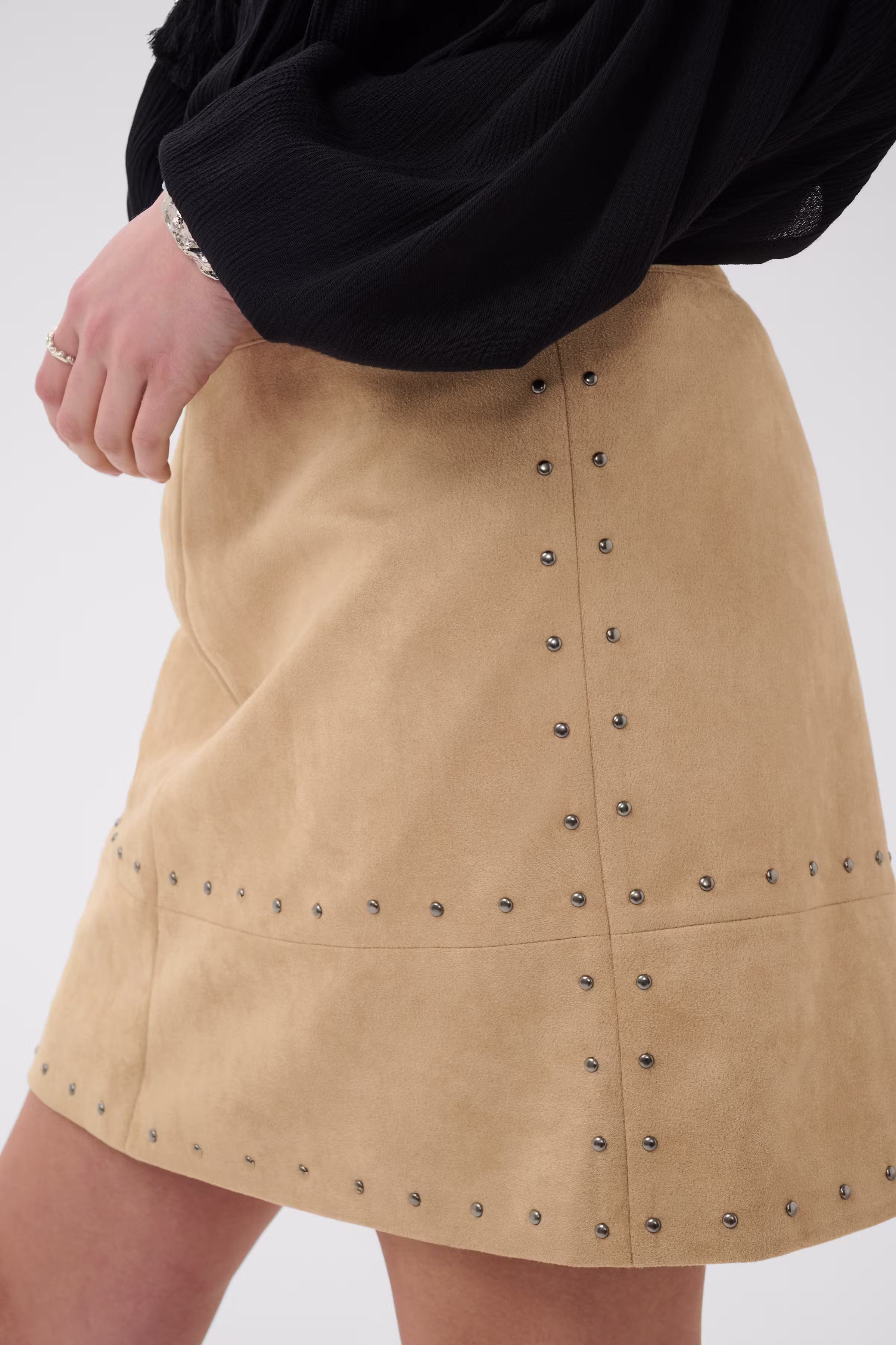 CRWinny Skirt LOOKBOOK DETAIL 10615182-151114