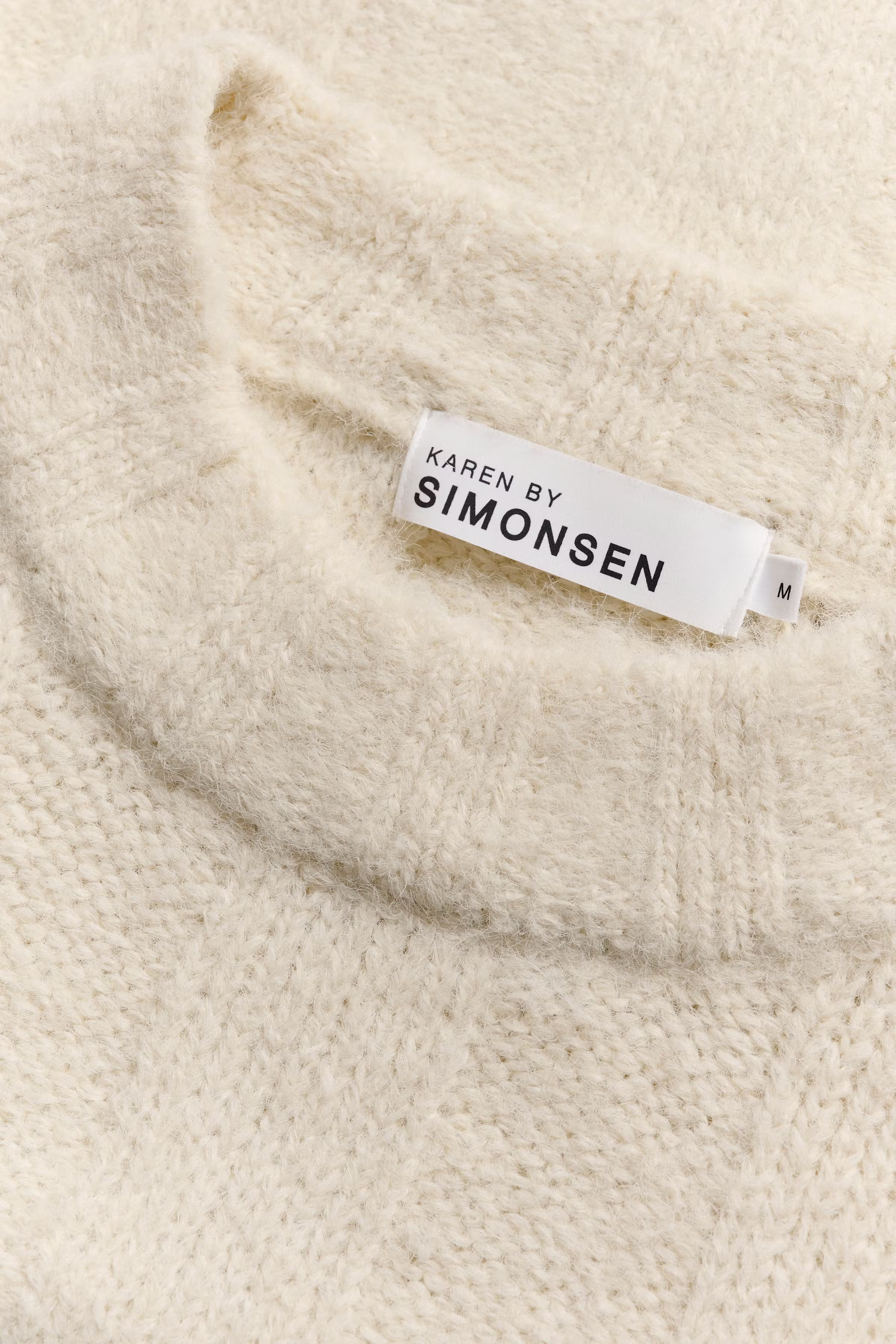 LaraKB Pullover PACK DETAIL 10104815-110103