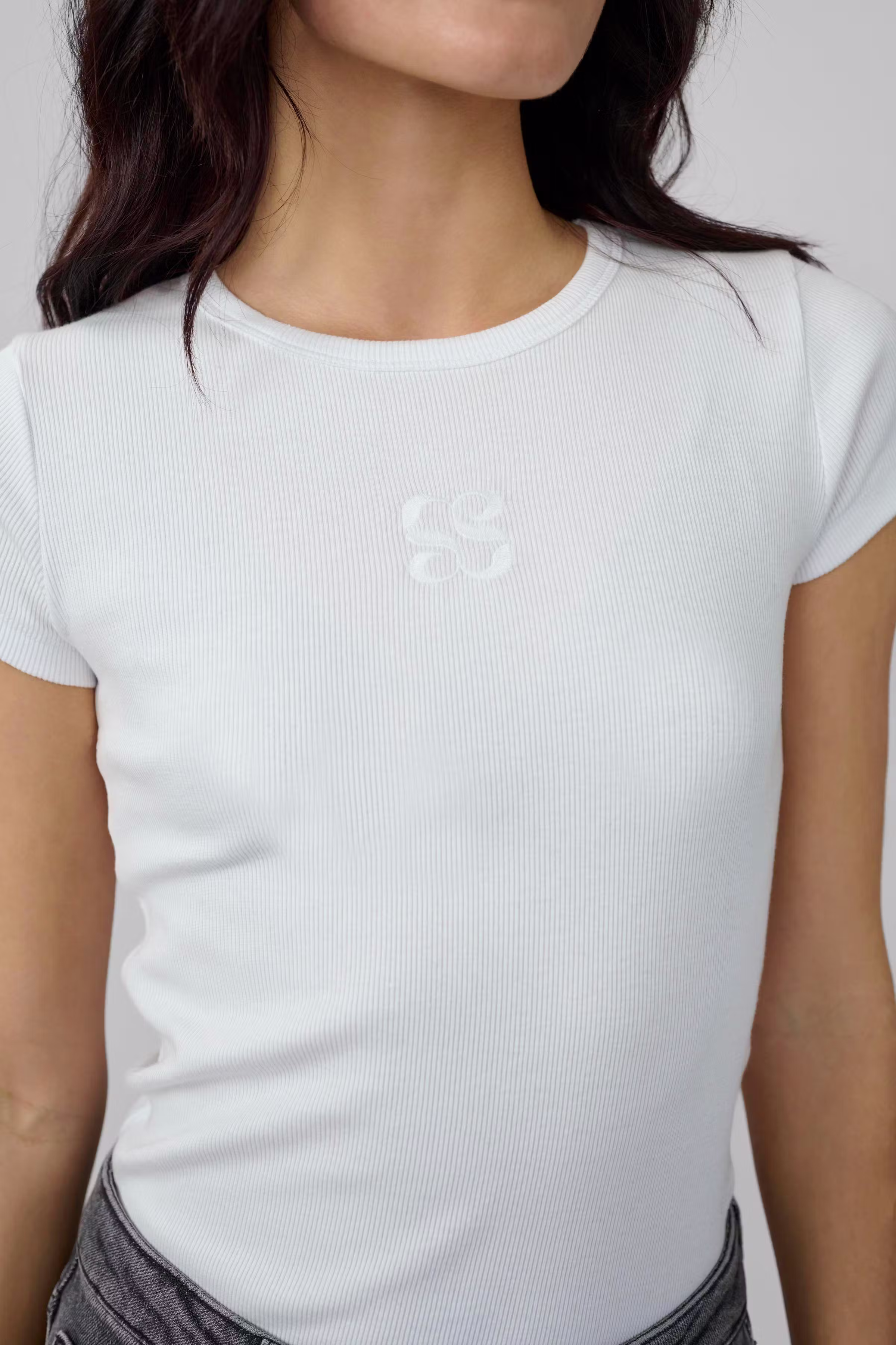 09 THE MANDY TEE LOOKBOOK DETAIL 10704859-110601