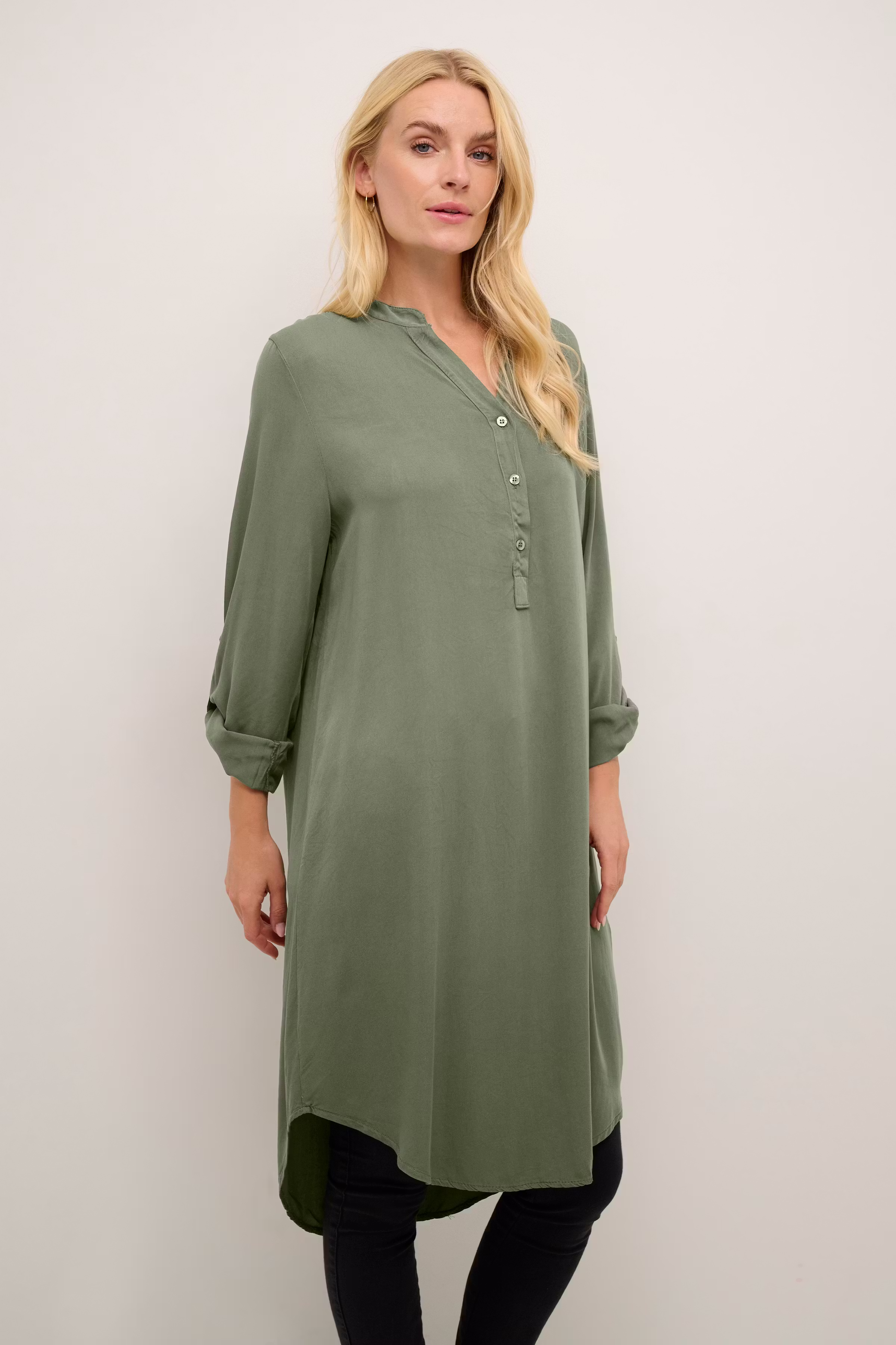 BParia Kleid LOOKBOOK FRONT 40103476-400622