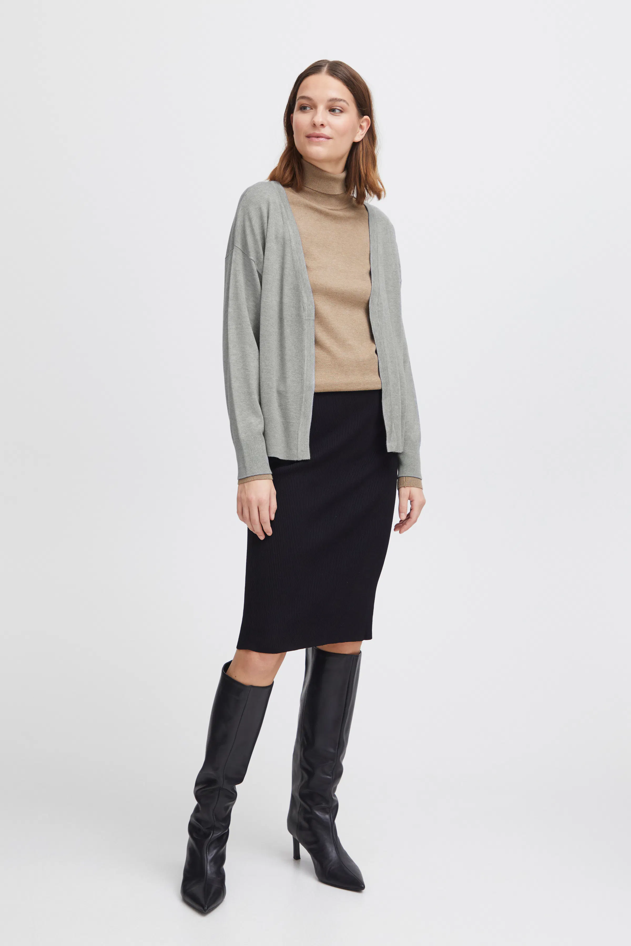 BYMMORLA Cardigan LOOKBOOK FRONT 20815305-200455