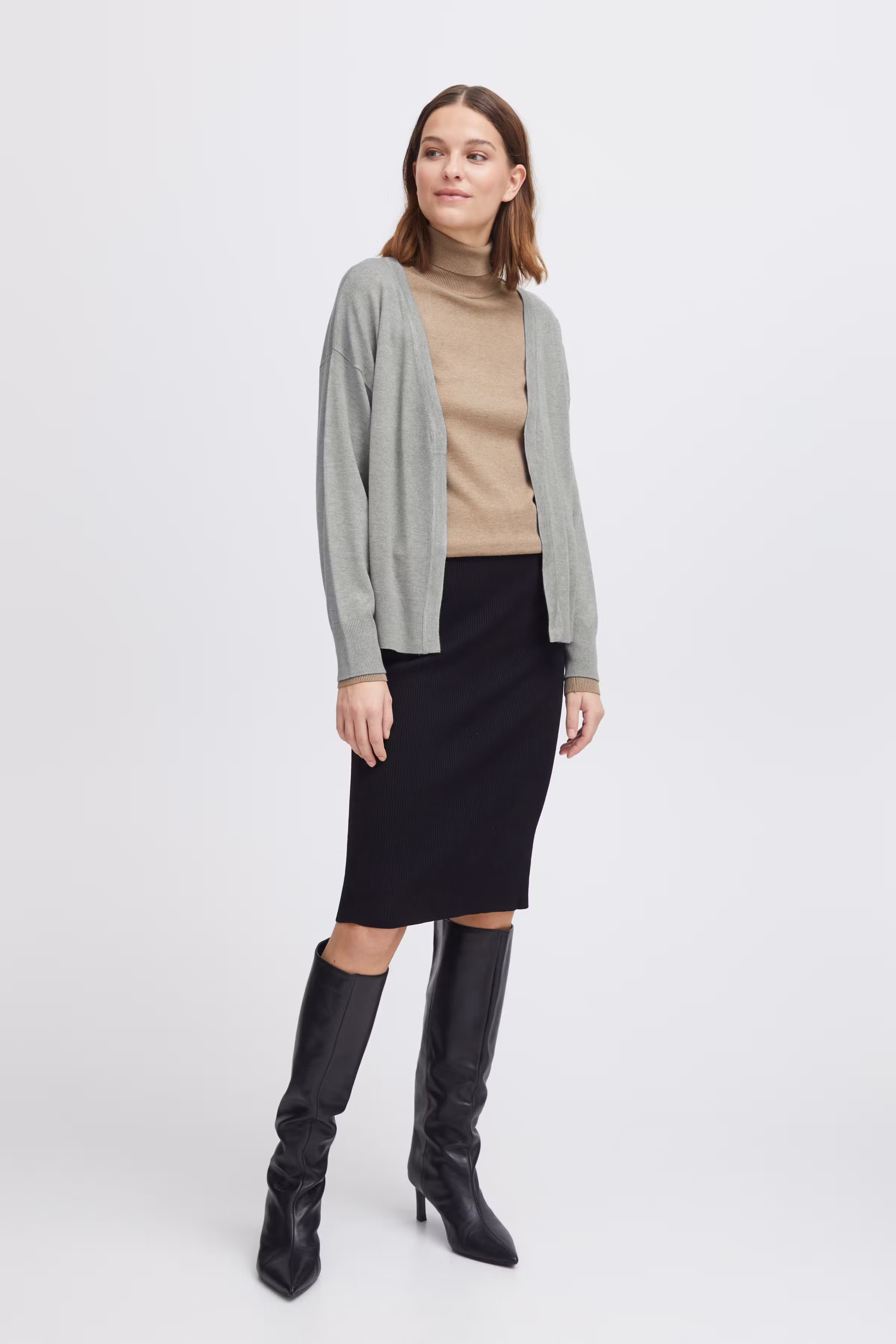 BYMMORLA Cardigan LOOKBOOK FRONT 20815305-200455