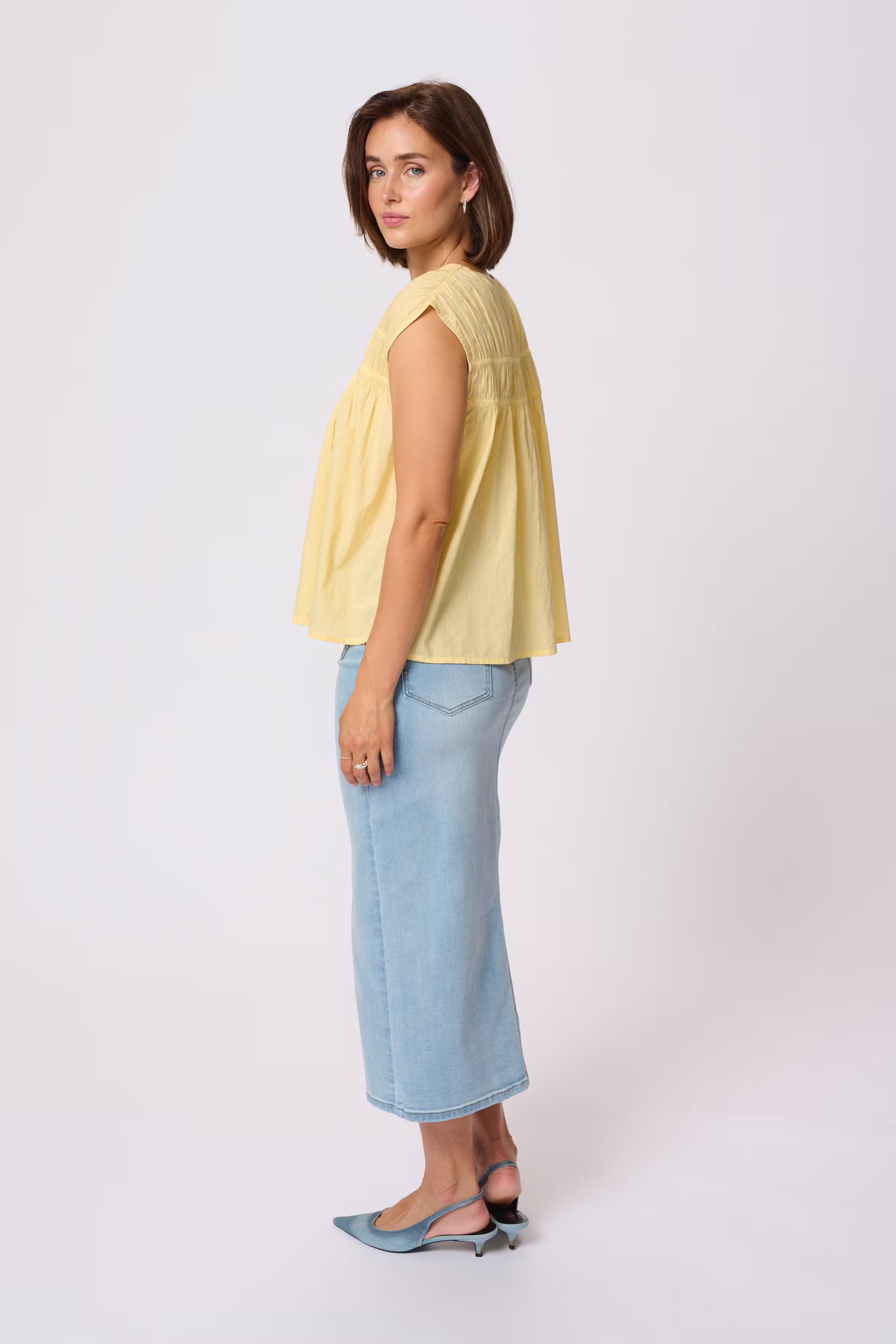 KAthua Blouse LOOKBOOK BACK 10509987-130922