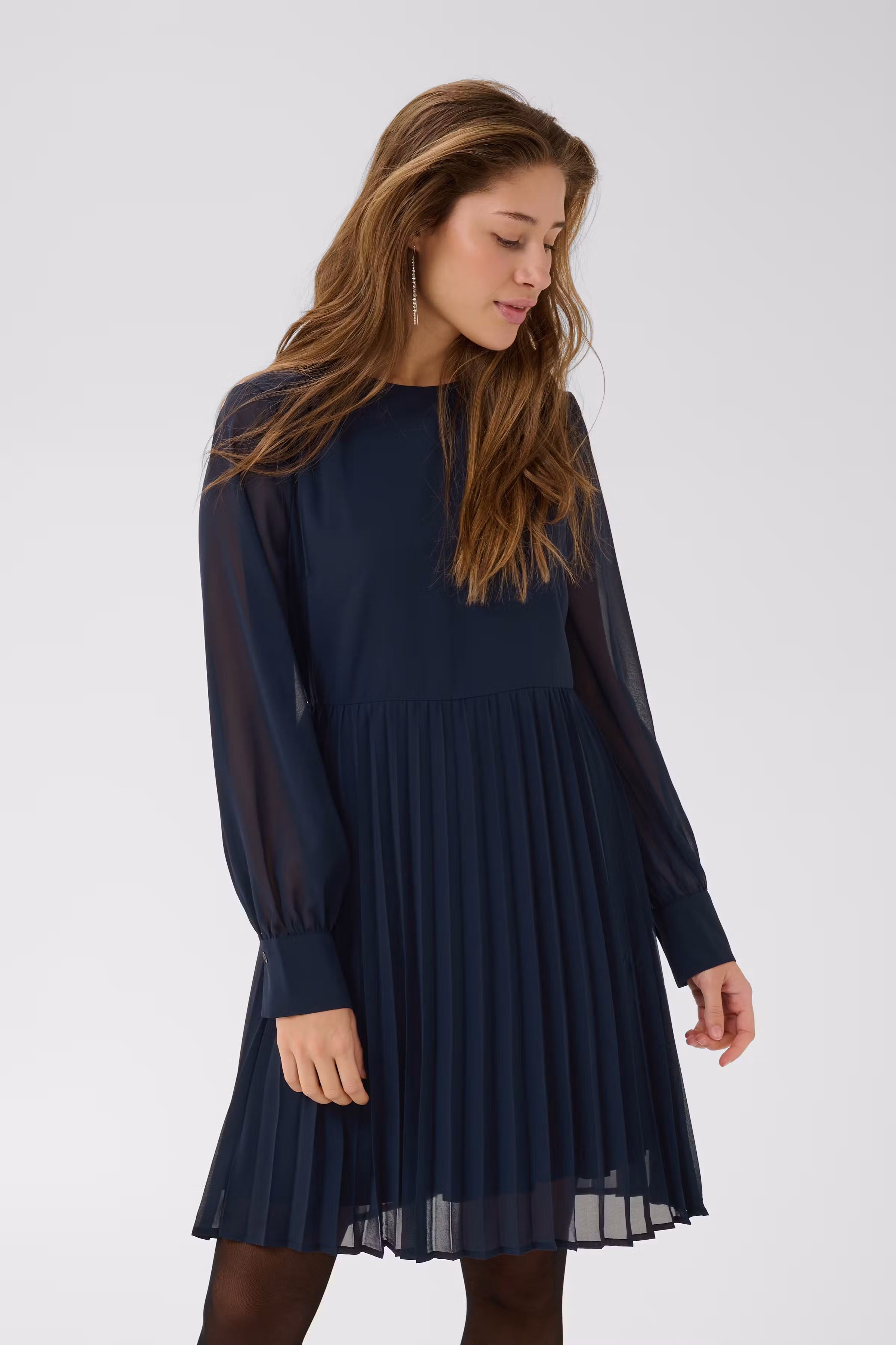 KAlorinda Dress LOOKBOOK FRONT 10513211-194020