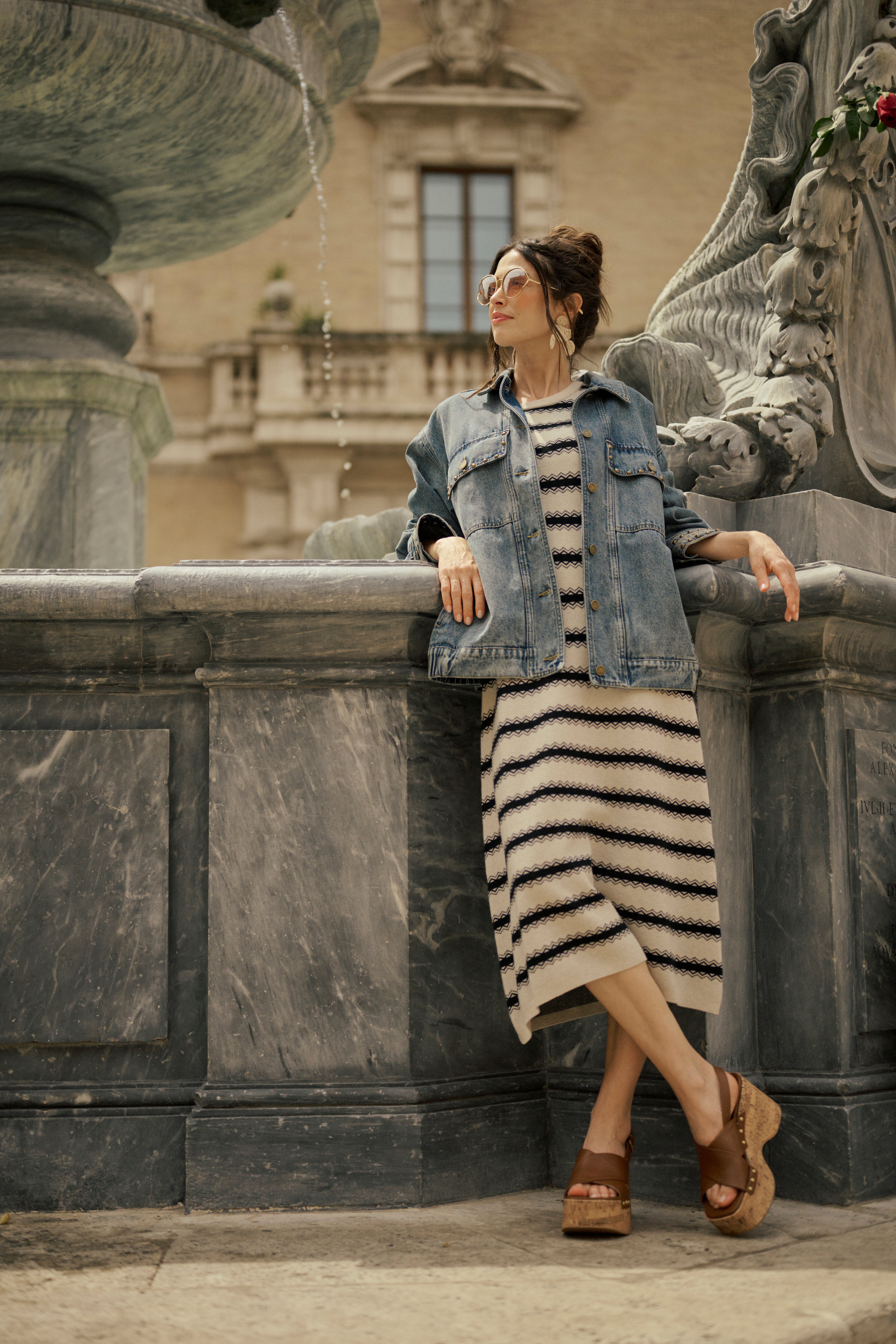 CRDela Kjole LOCATION NONE 10613931-107937