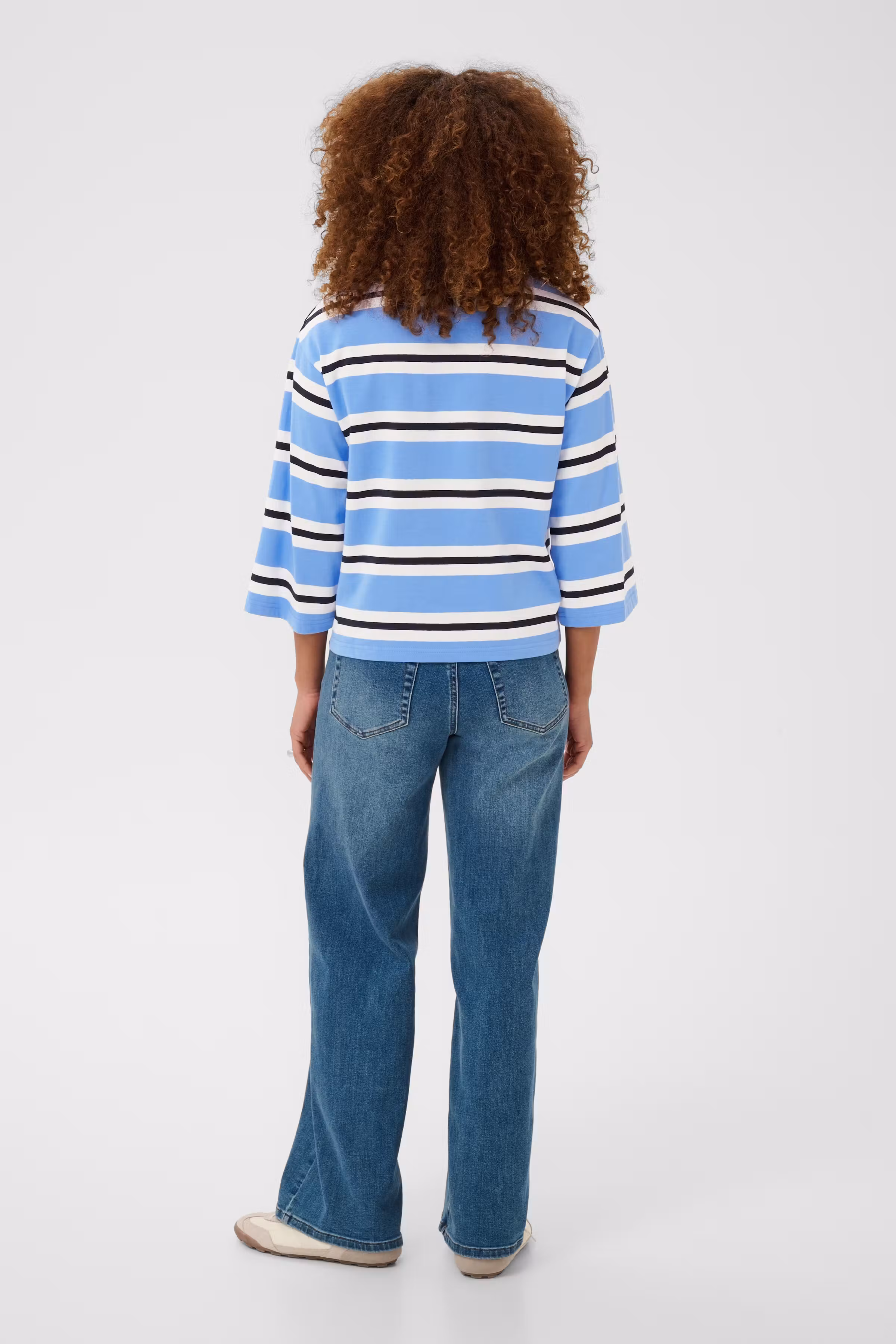 KAWINNY T-shirt LOOKBOOK BACK 10512224-109938