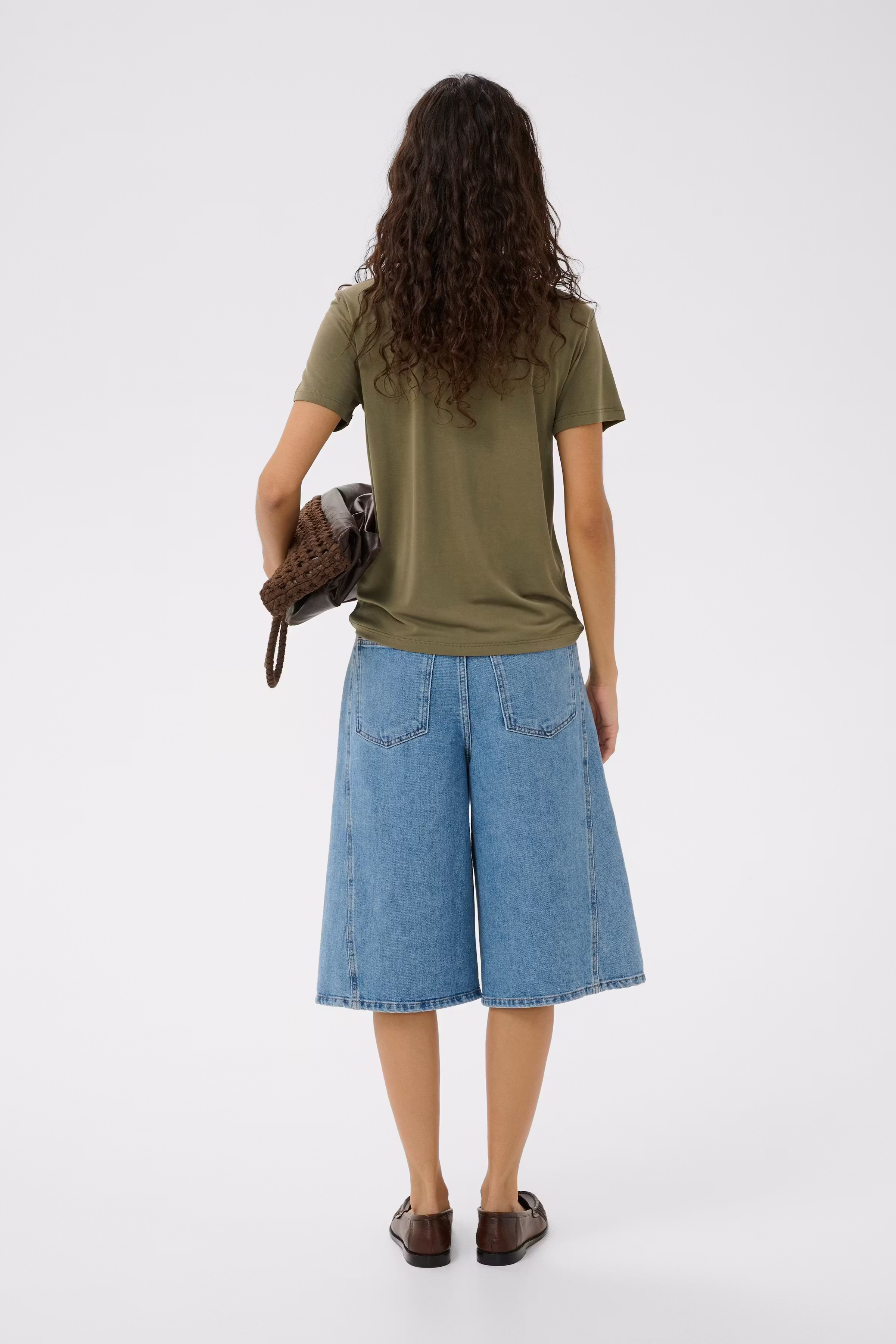 SLColumbine T-shirt LOOKBOOK BACK 30404678-170517