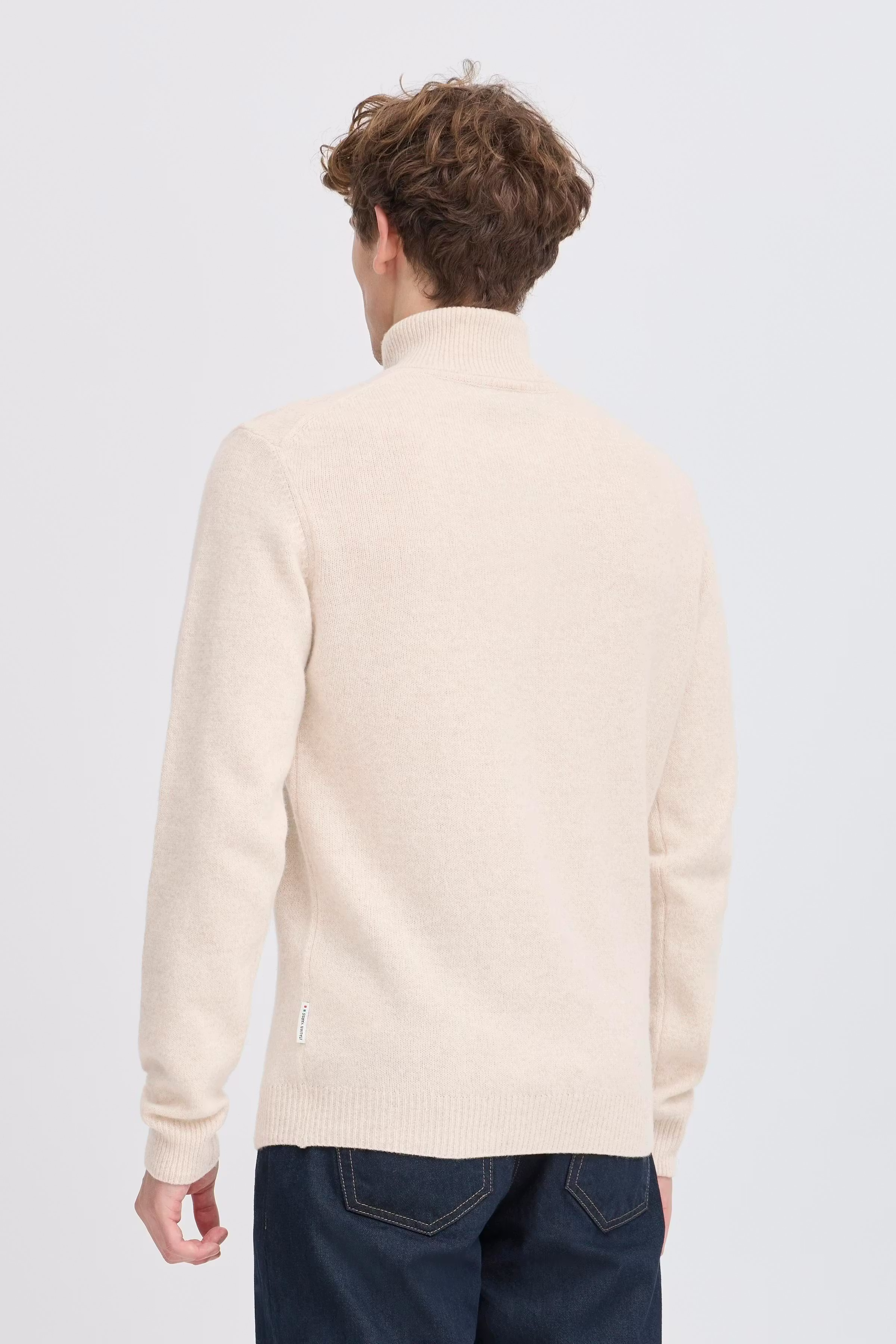 CFKARL PULLOVER LOOKBOOK BACK 20503971-1353041