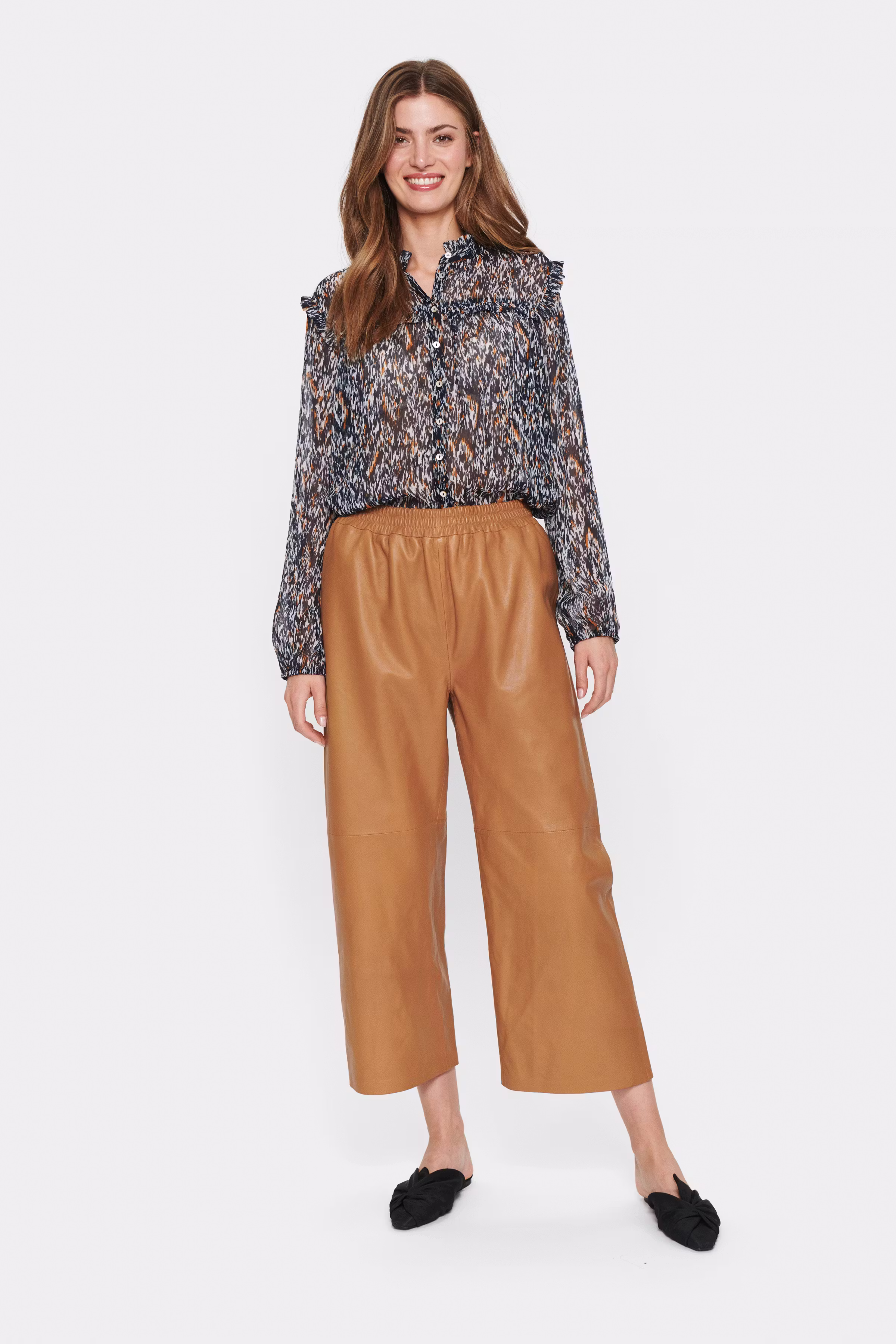 PresleySZ Skjorte LOOKBOOK FRONT 30512165-600394