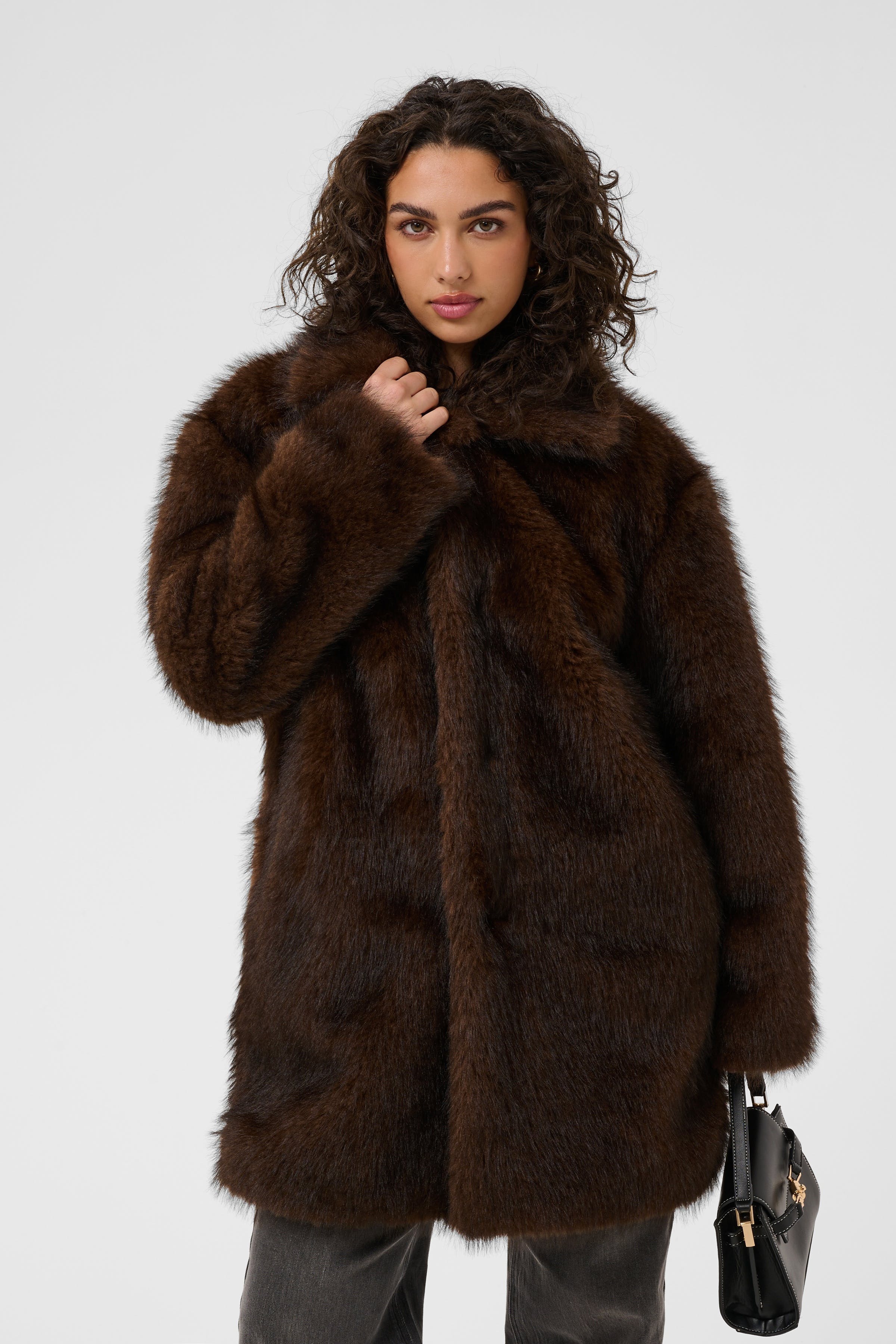 KAaurora Kåpe LOOKBOOK FRONT 10511896-109600