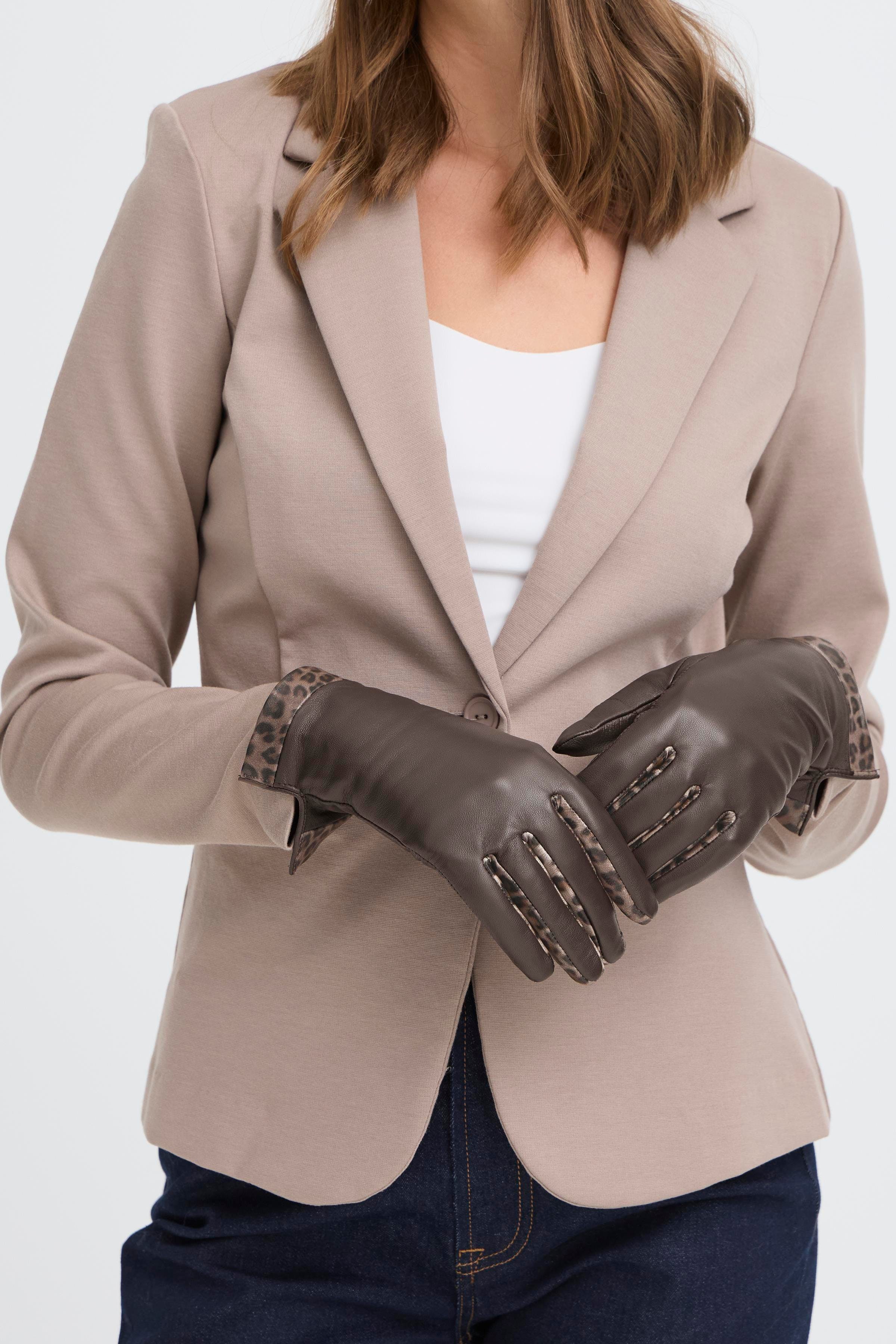 IAMARIA Handskar LOOKBOOK DETAIL 20124788-190915