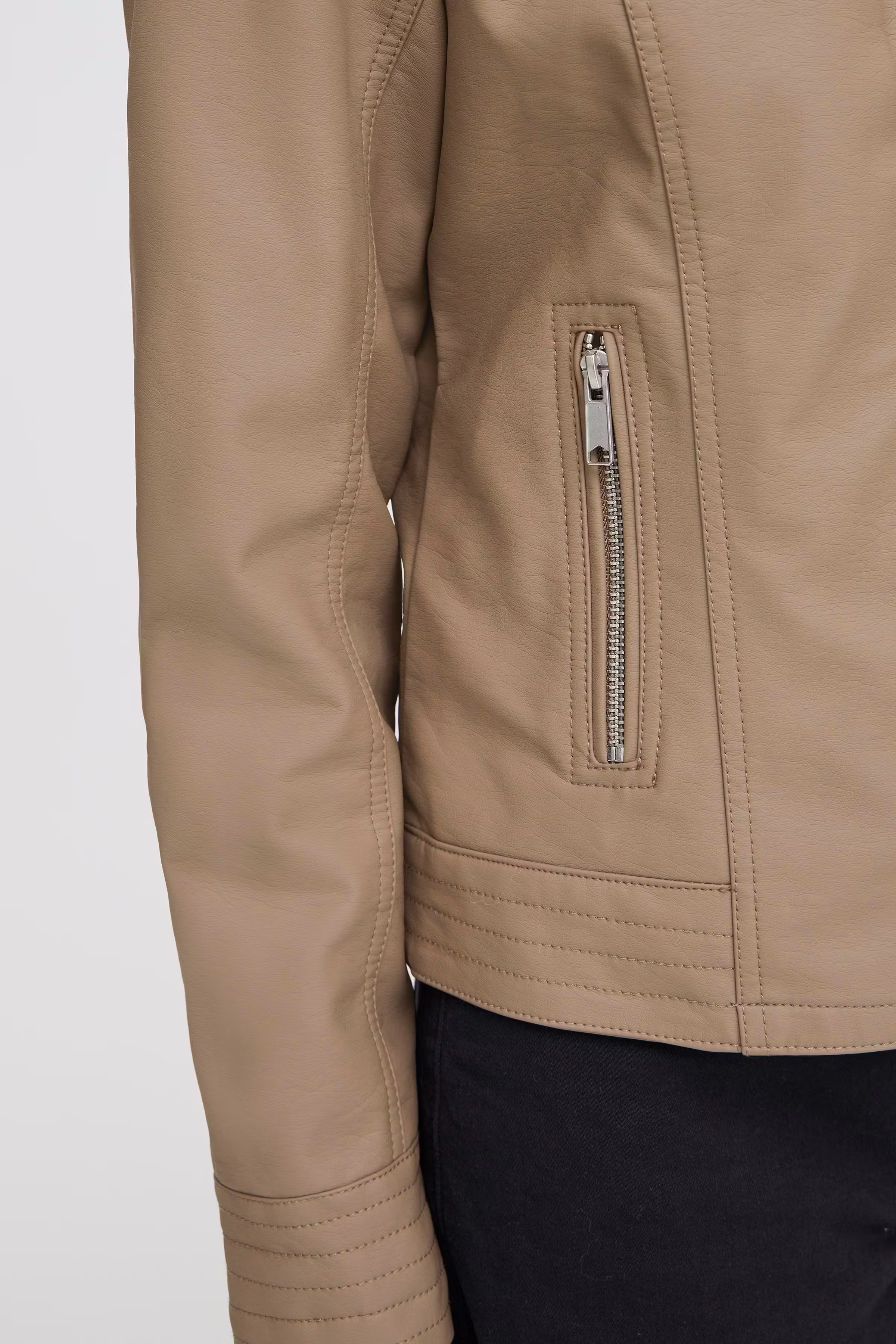 BYACOM Oberbekleidung LOOKBOOK DETAIL 20809396-181112