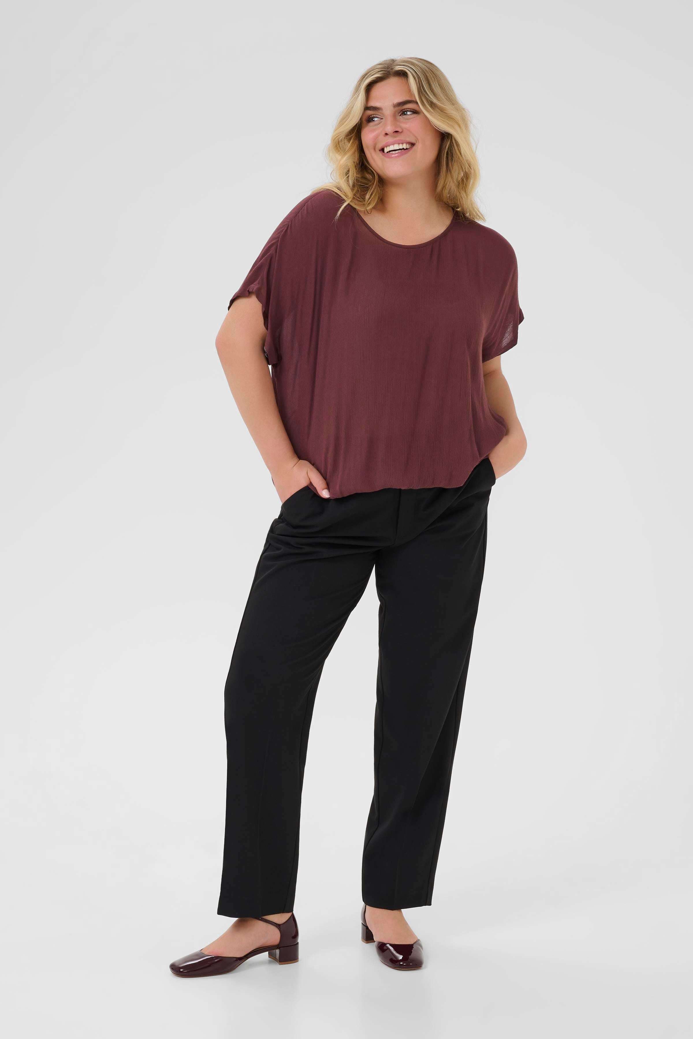 KCami Blouse LOOKBOOK FRONT 10580267-191619