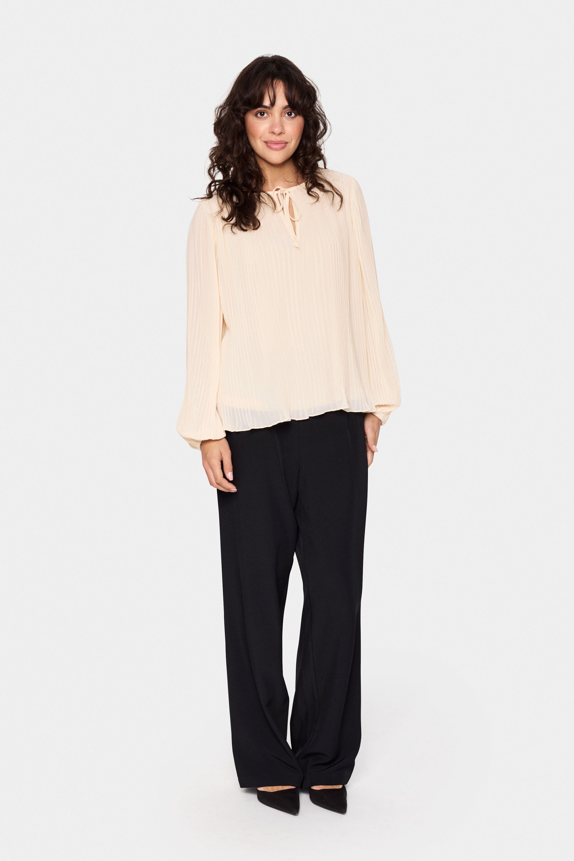 HoomaSZ Bluse LOOKBOOK FRONT 30513610-131308