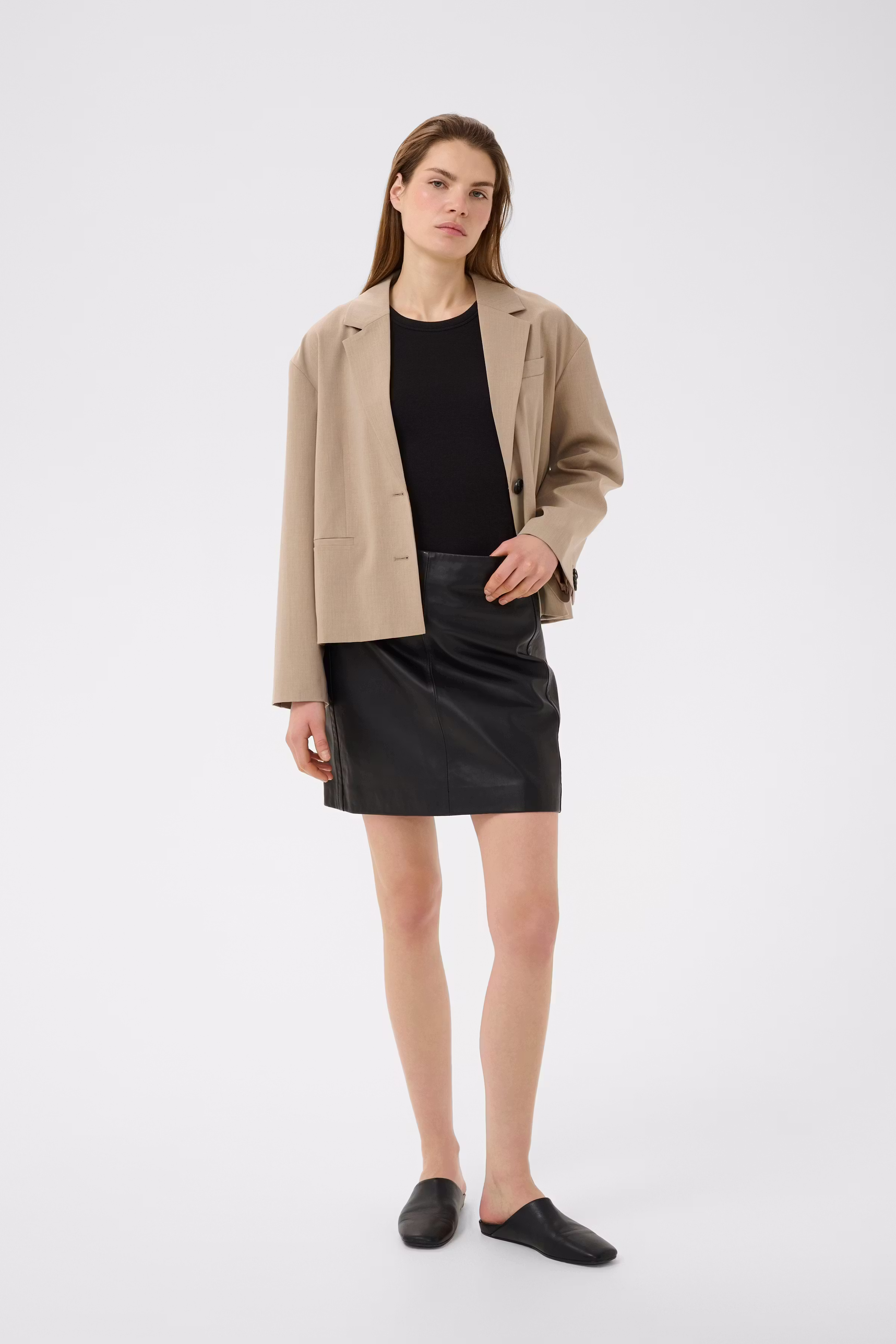 LestherIW Rok LOOKBOOK FRONT 30110111-194008
