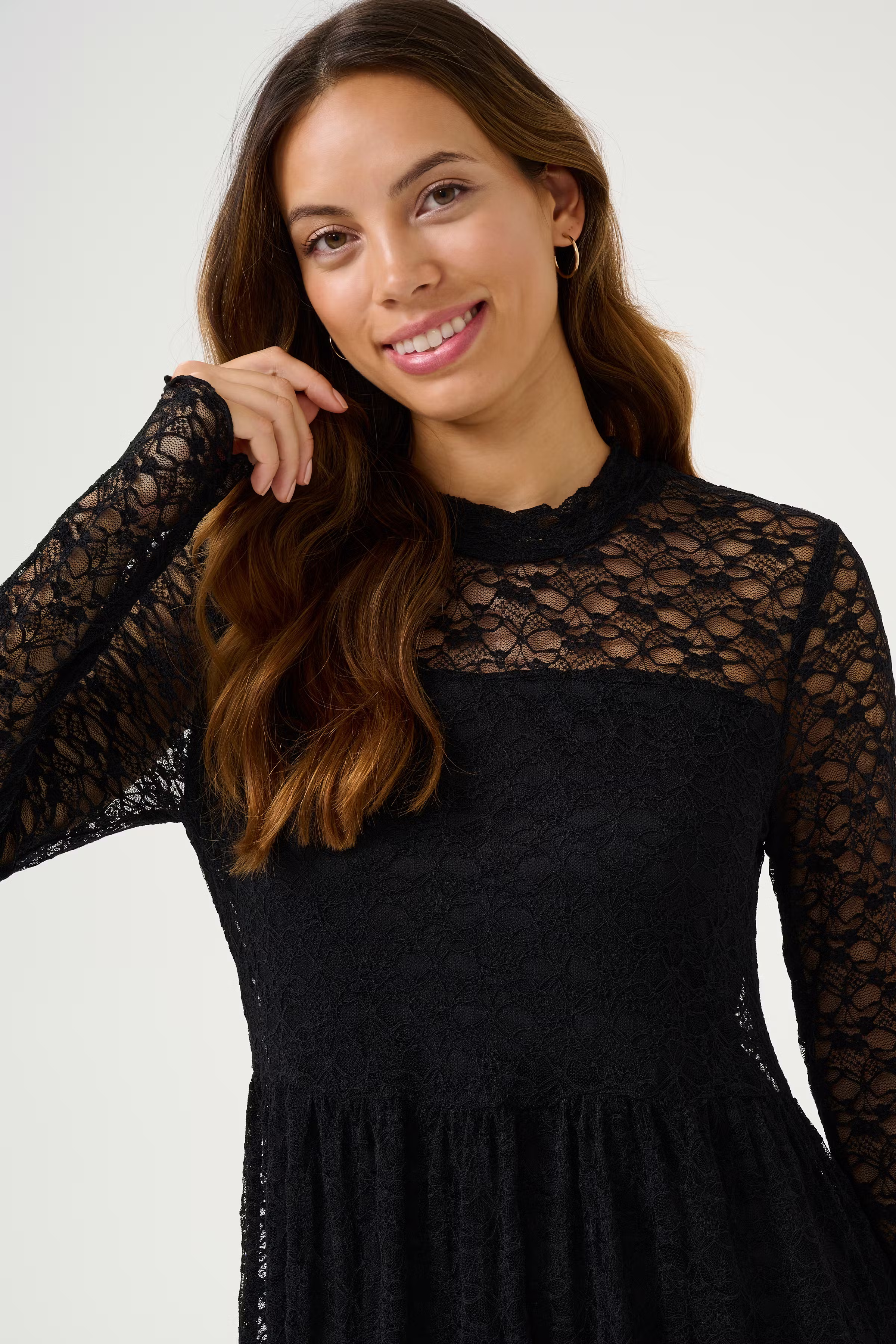 KAjole Kleid LOOKBOOK DETAIL 10509723-100121