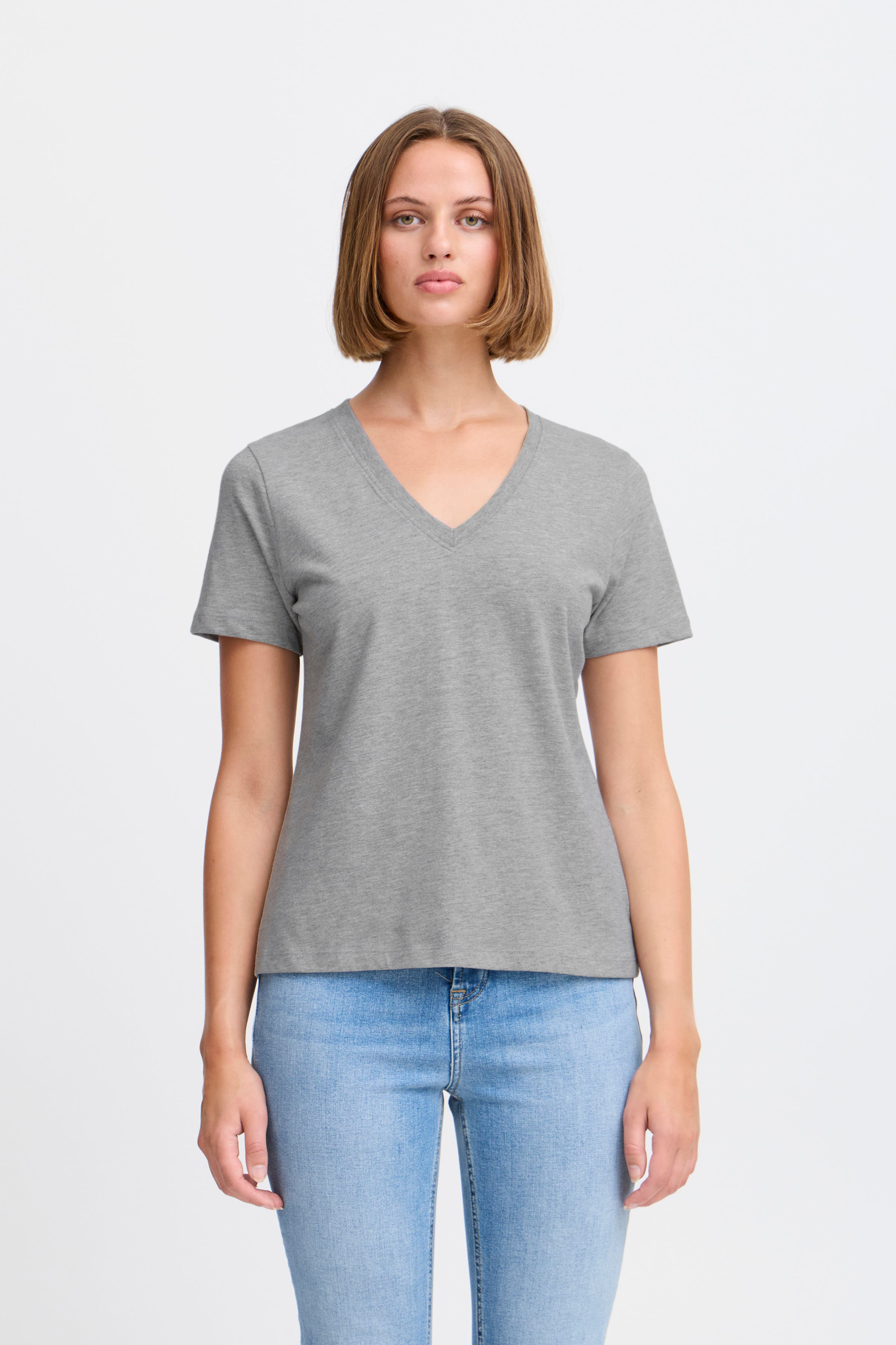 IHPALMER V-neck T-shirt LOOKBOOK FRONT 20120348-200318