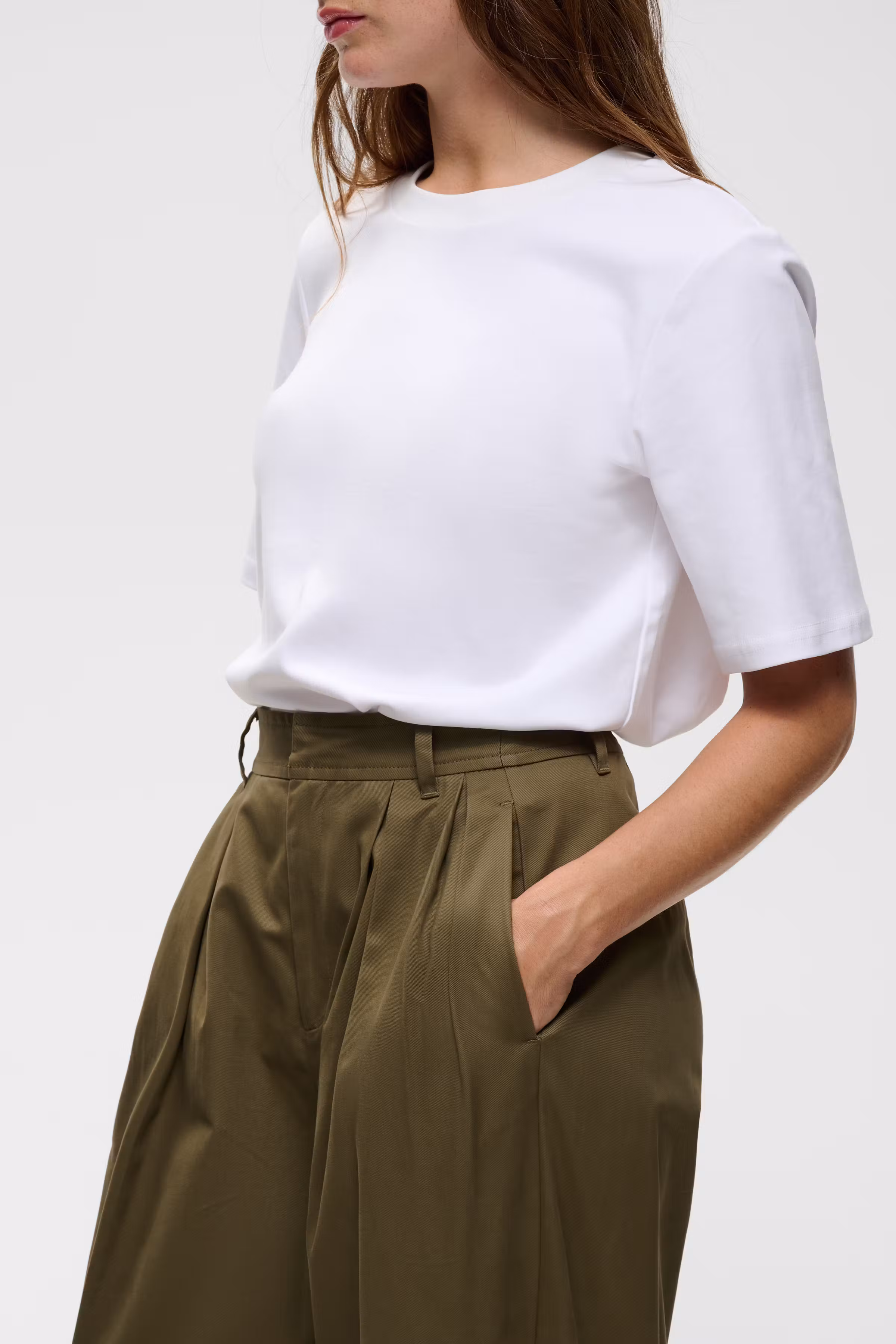 LukkiaIW Hose LOOKBOOK DETAIL 30111444-190312
