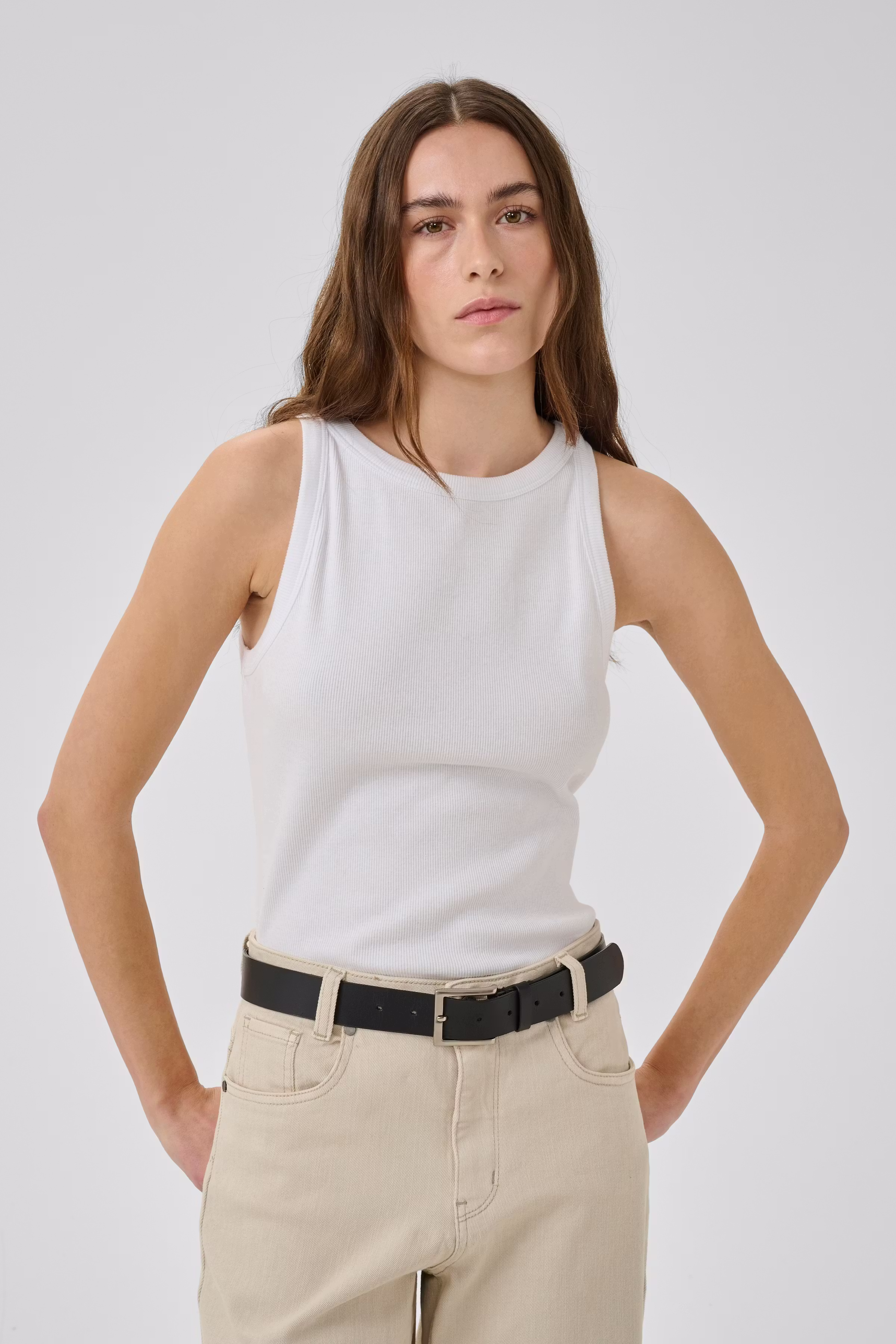 MWMandy Top LOOKBOOK FRONT 10705410-110601