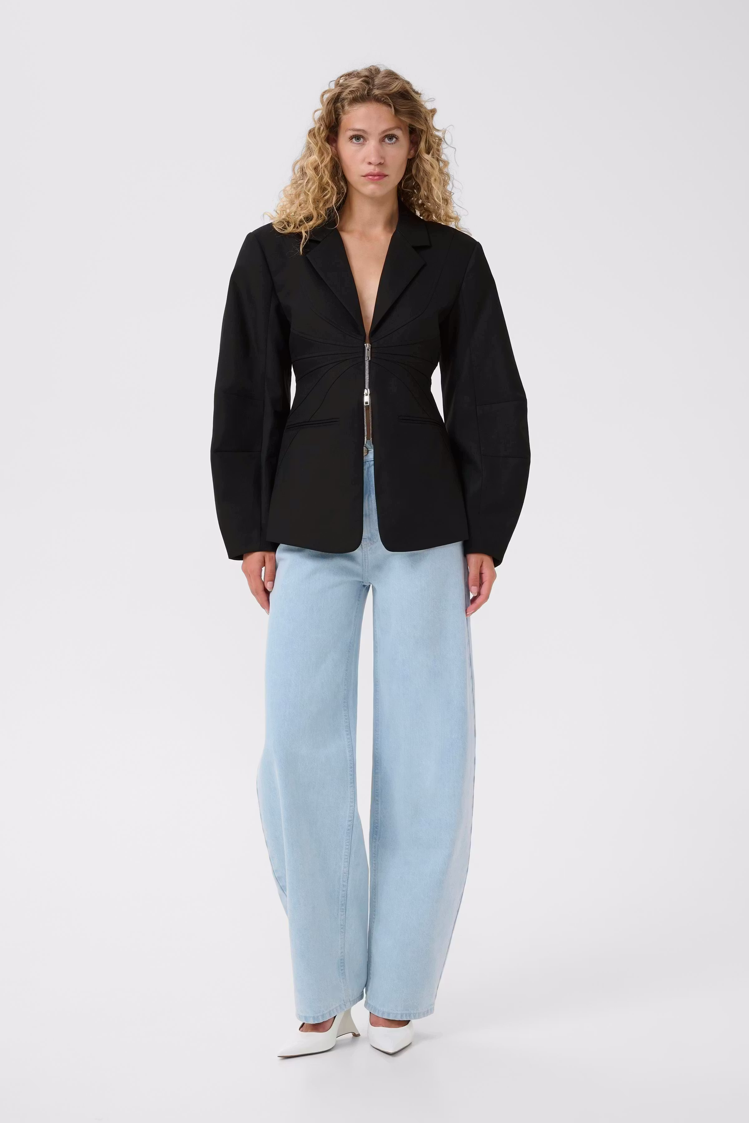 GZtitta Blazer LOOKBOOK FRONT 10911125-100017