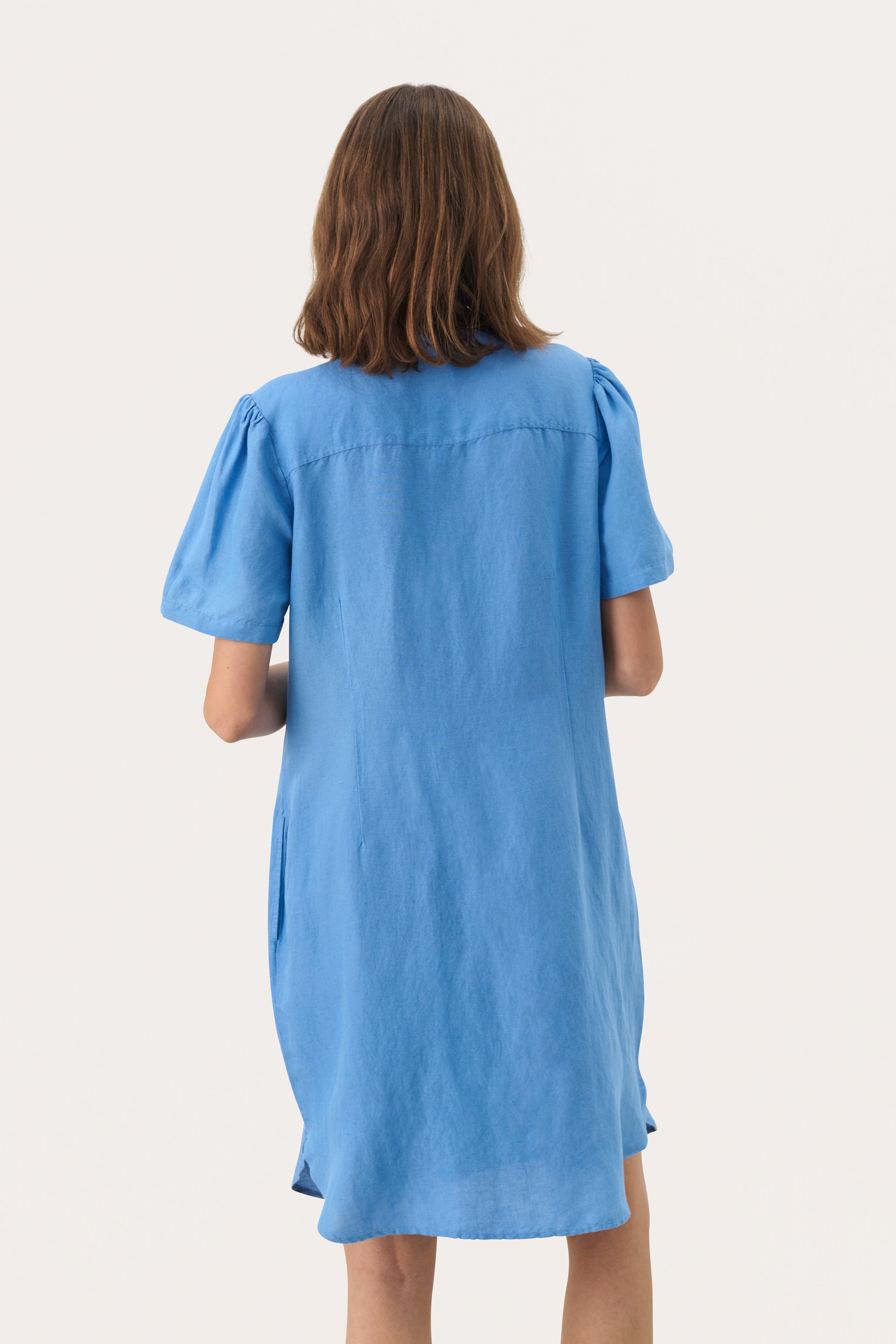 AminasePW Linen Dress LOOKBOOK BACK 30309571-174030