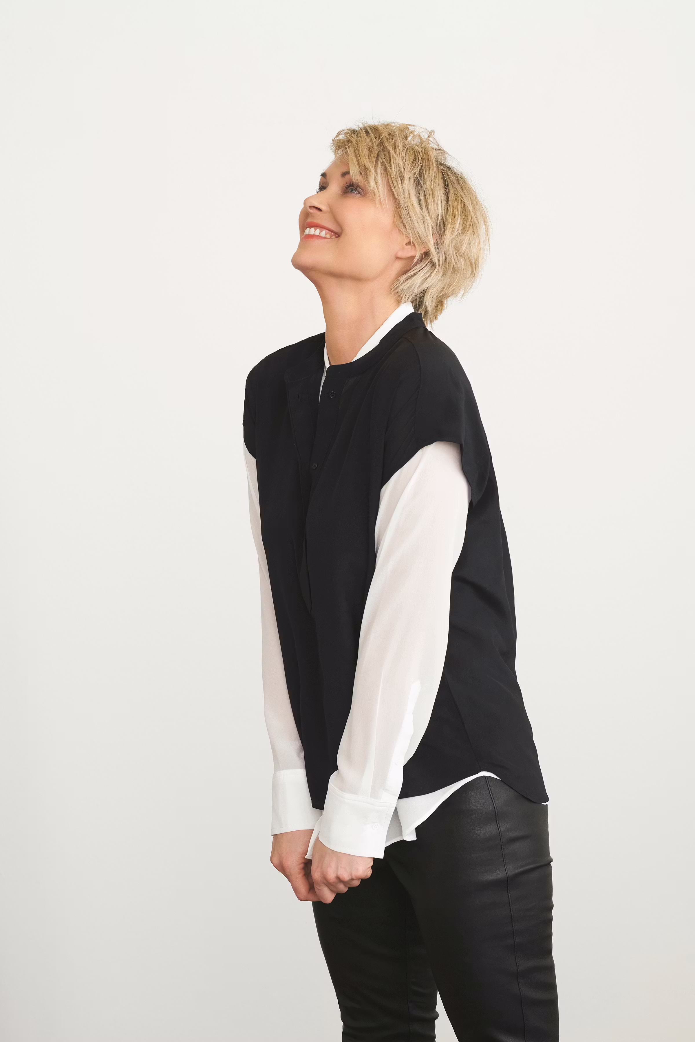 Lucie Shirt LOCATION NONE 30104238-10051