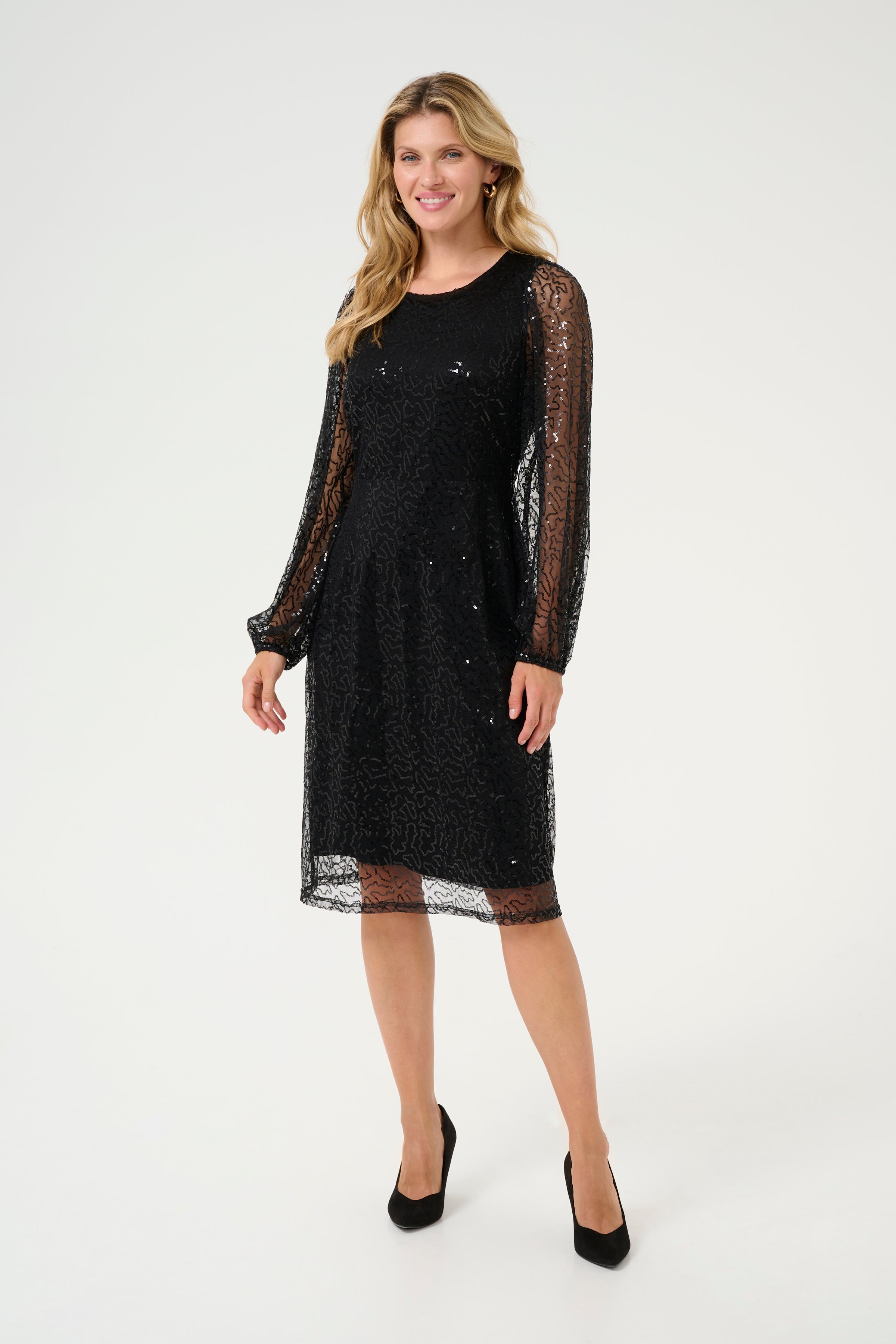 CRShima Kleid LOOKBOOK FRONT 10613857-100120