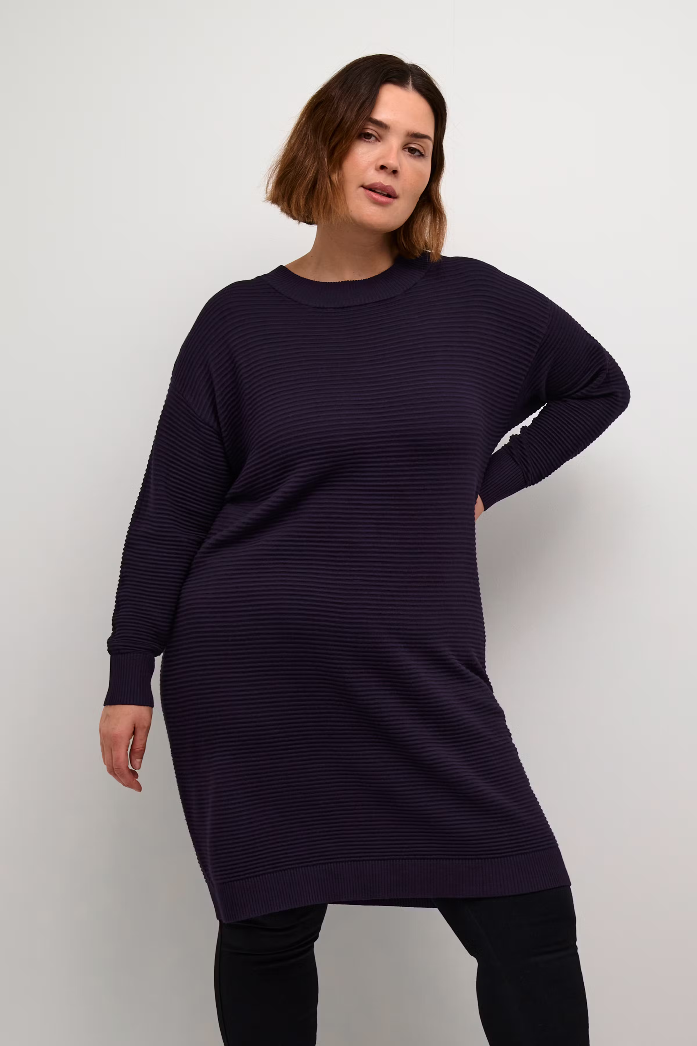 KCbell Tuniek LOOKBOOK FRONT 10580175-106557