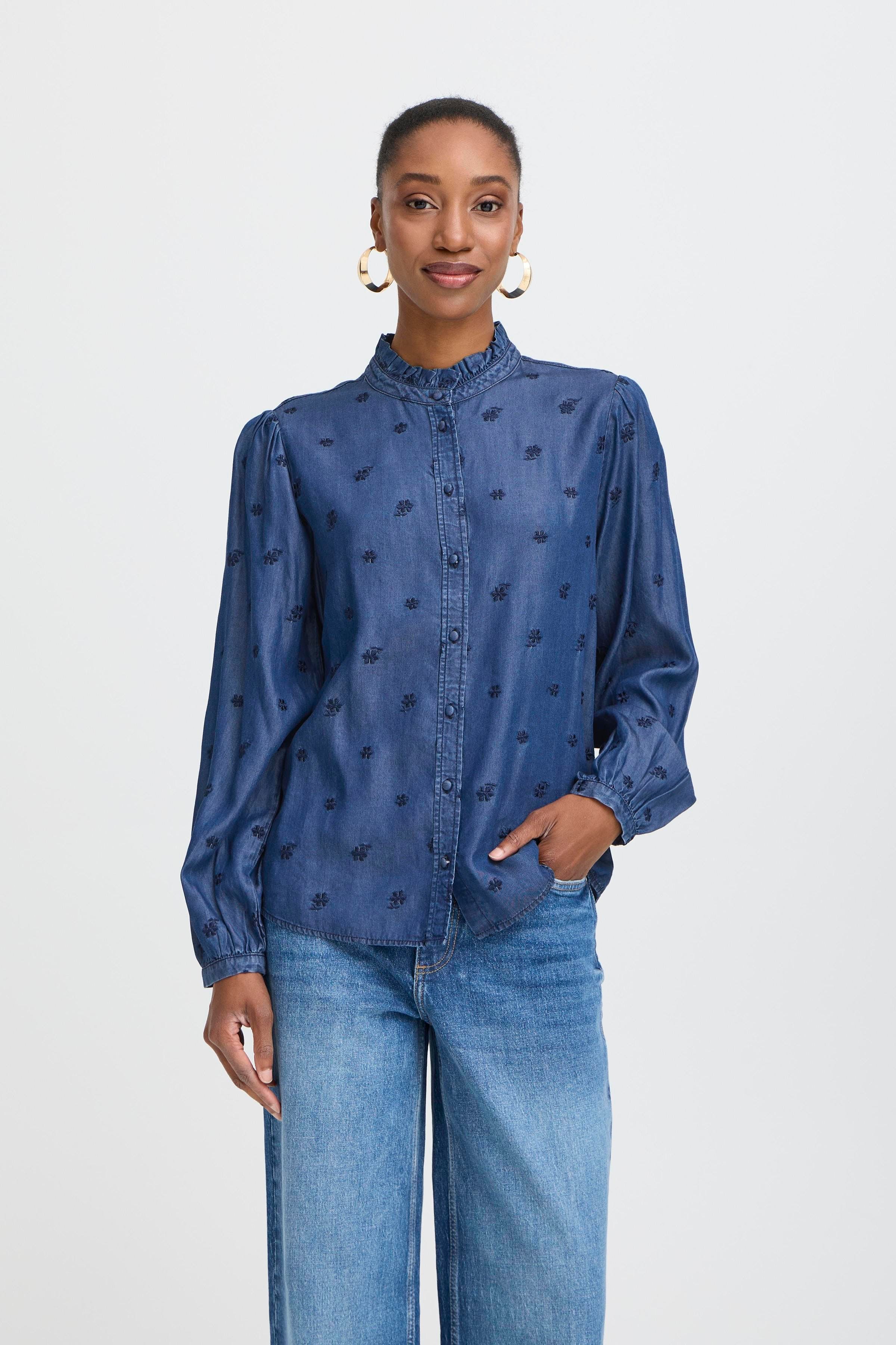 BYXJISOO Shirt in light blue stripe cotton | b.young