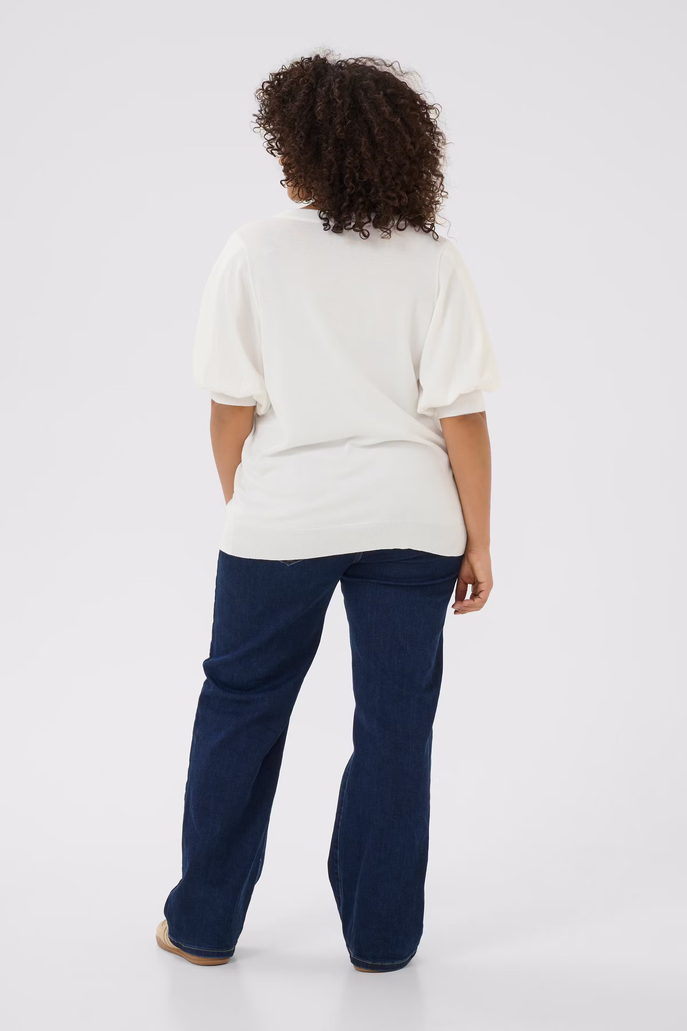 KCloni Pullover LOOKBOOK BACK 10583522-110602