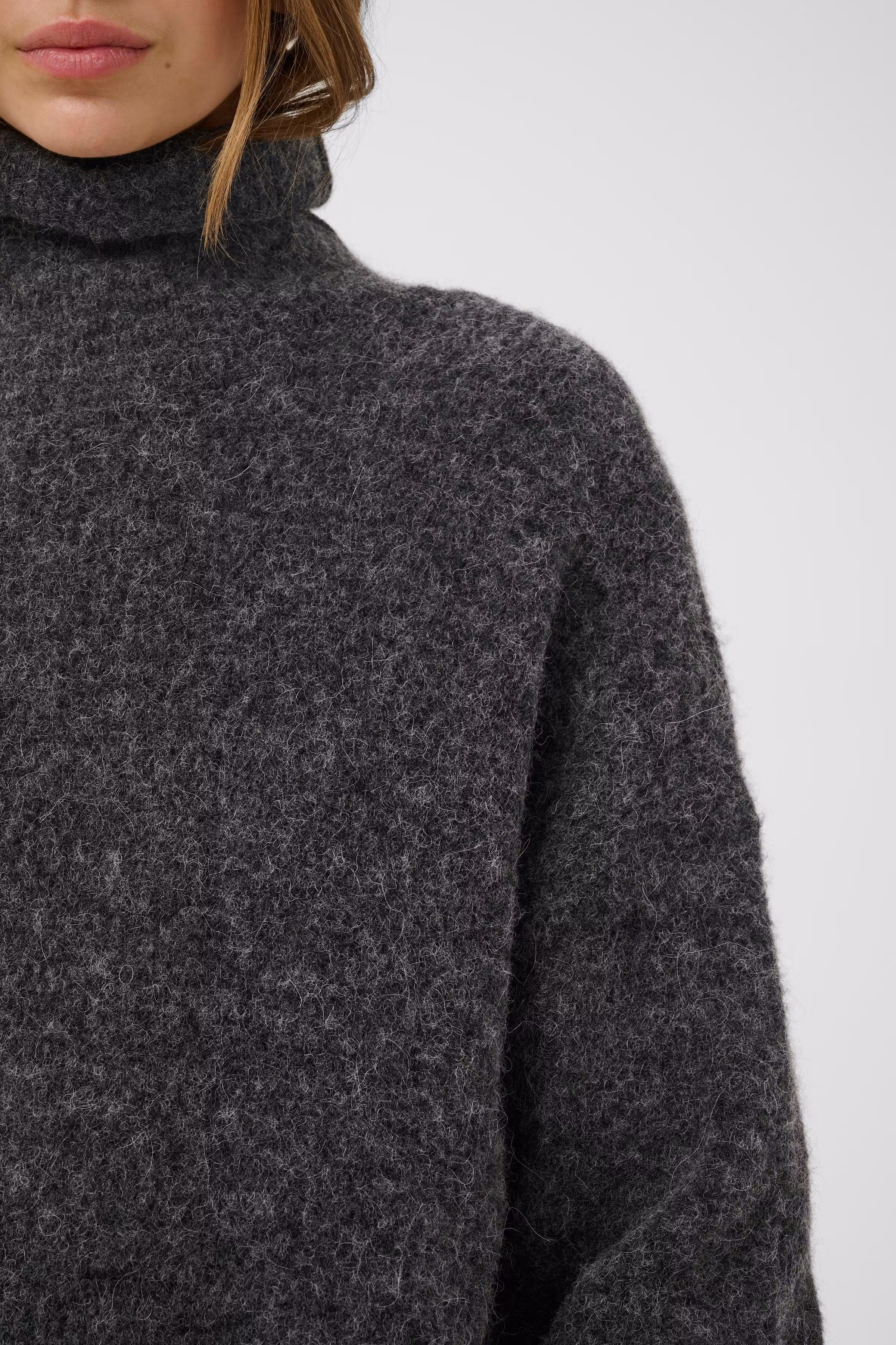 AlphaGZ Pullover LOOKBOOK DETAIL 10909333-106286