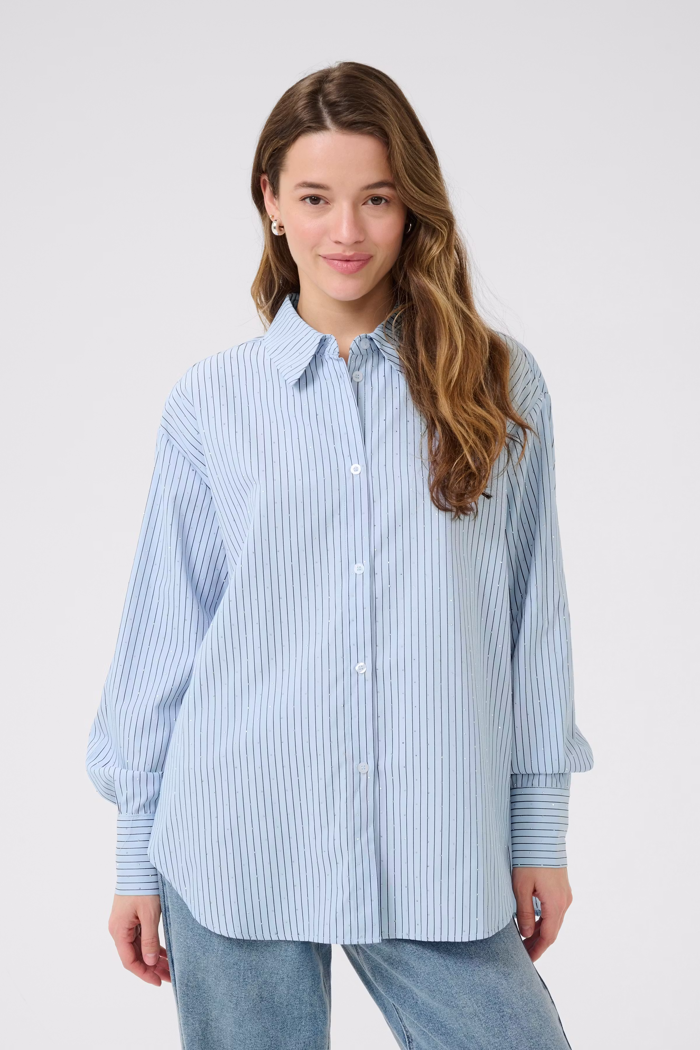 KAvictoria Hemd LOOKBOOK FRONT 10510585-108231