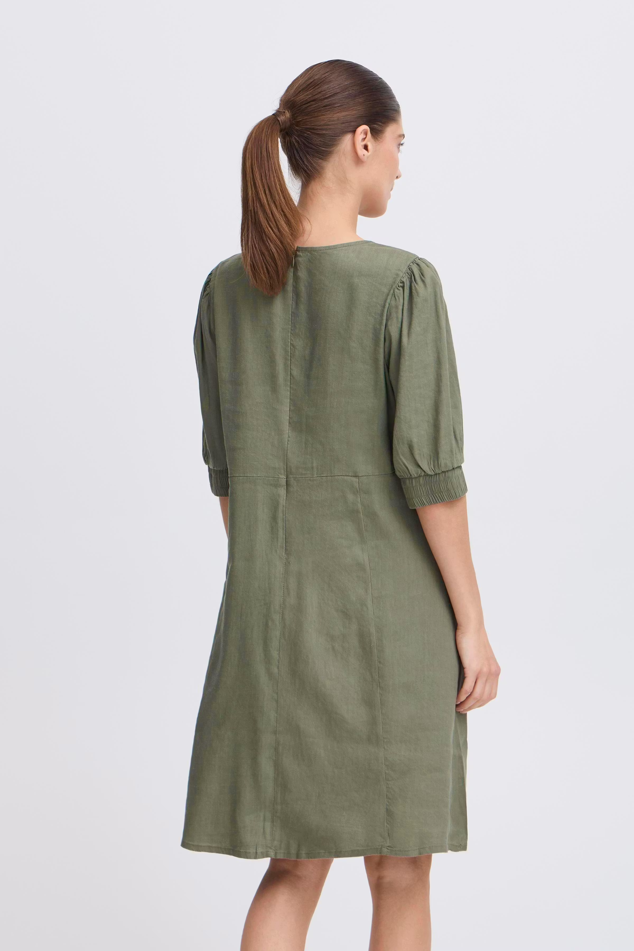 PZLUCA Dress LOOKBOOK BACK 50208087-180312