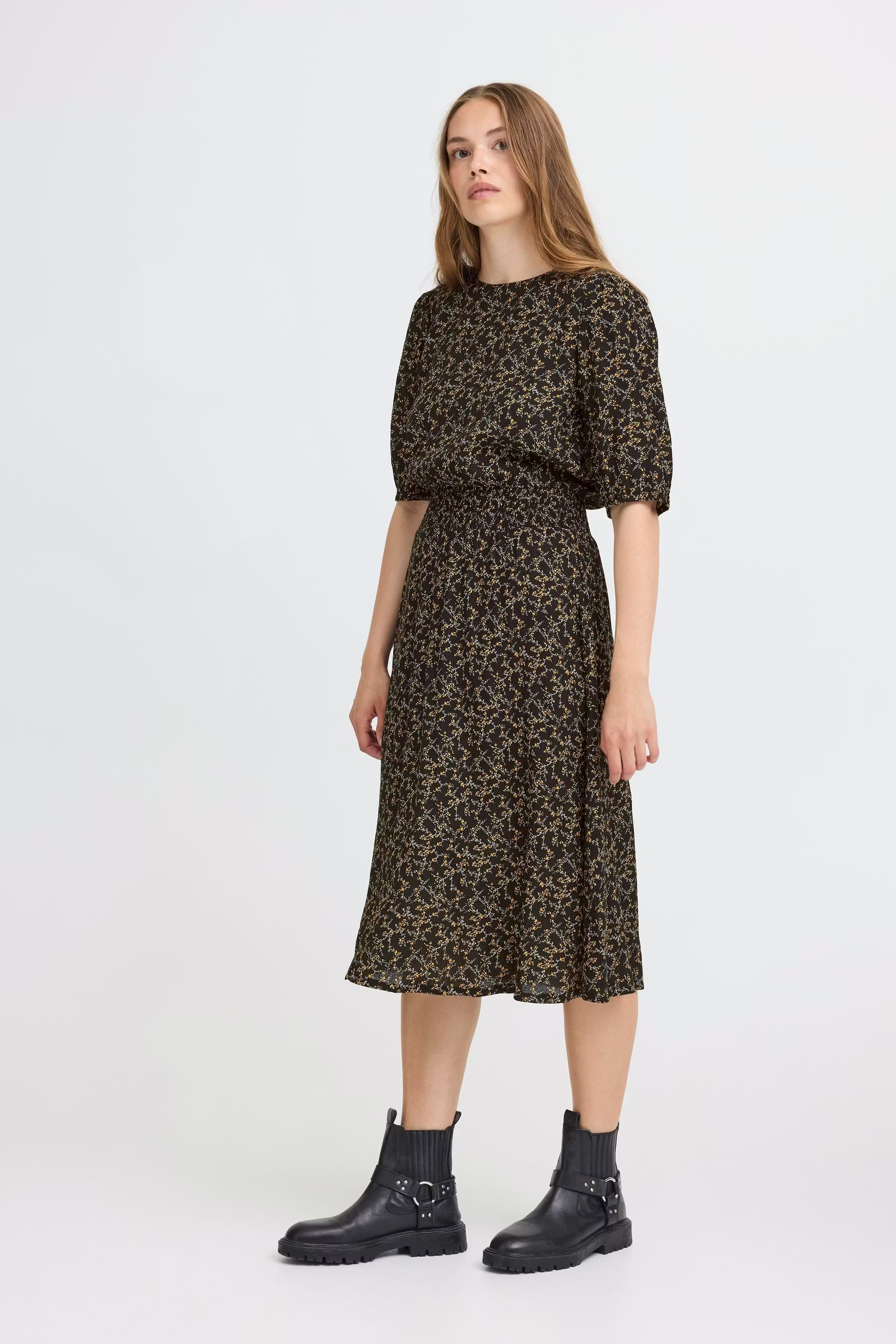 PZFALULLA Kjole LOOKBOOK FRONT 50209207-203589