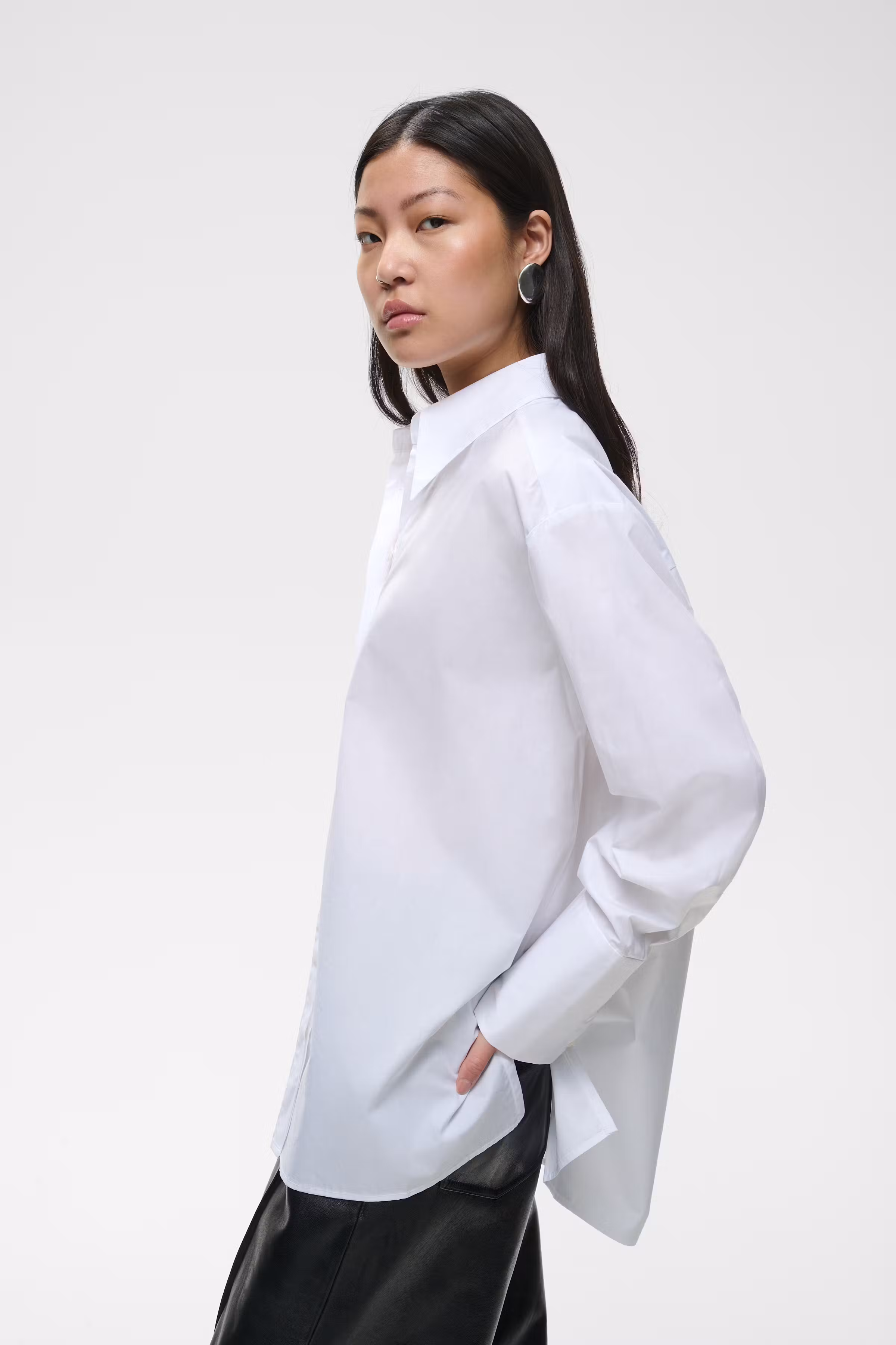 IOELVIE Blouse LOOKBOOK FRONT 30600573-WH001