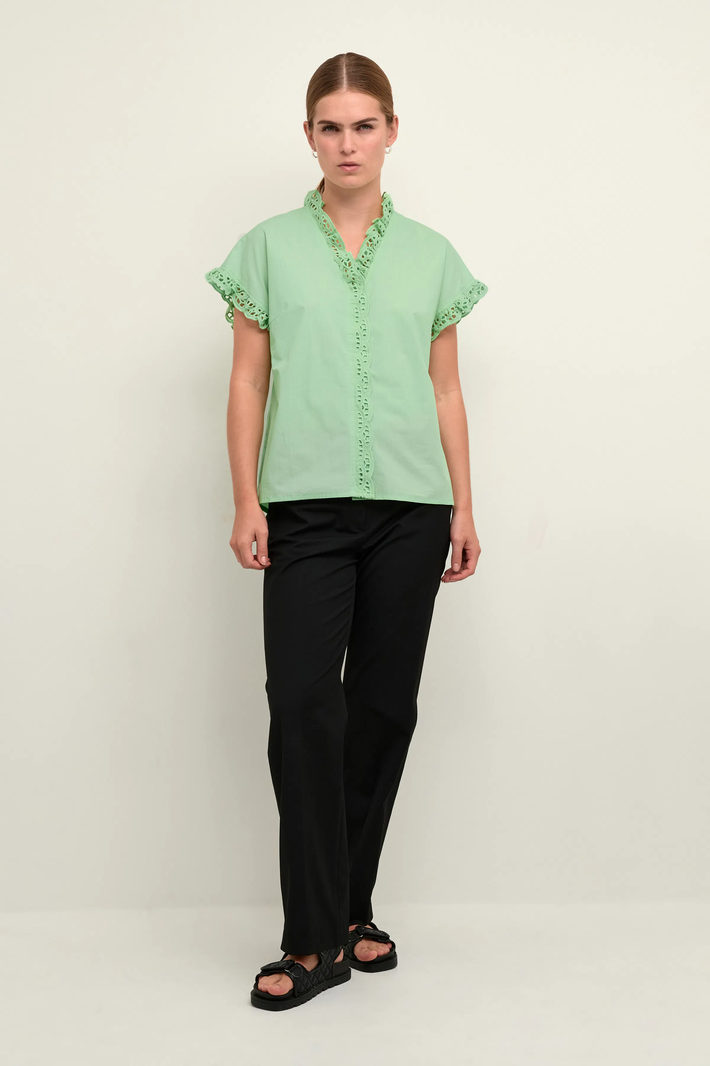CaliopeKB Bluse LOOKBOOK FRONT 10103864-130116